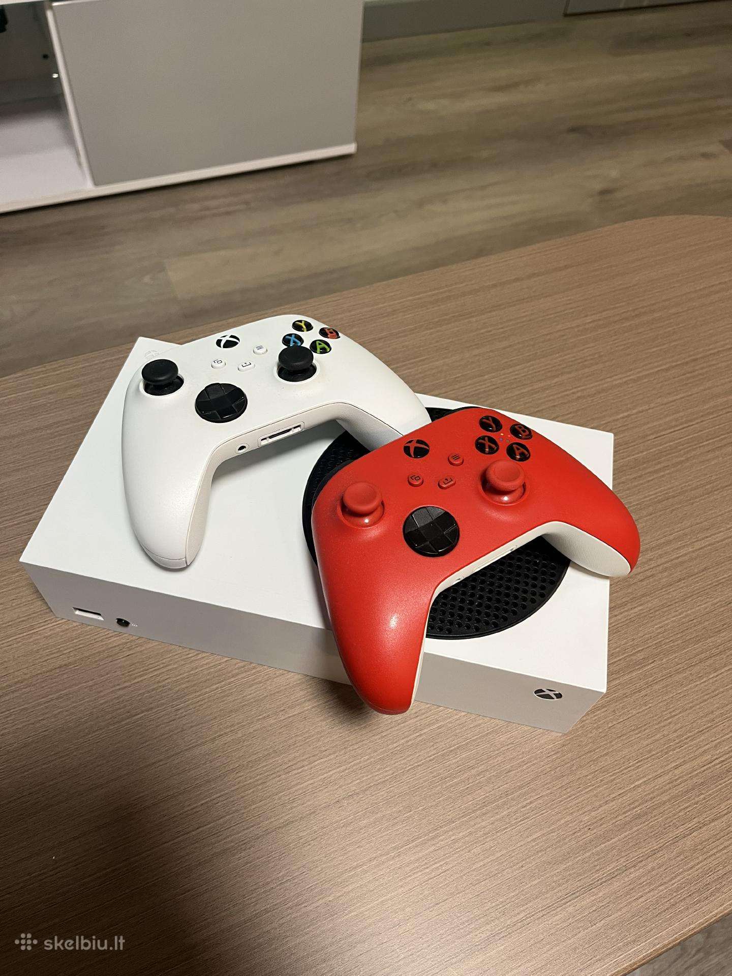 Xbox series s du pulteliai