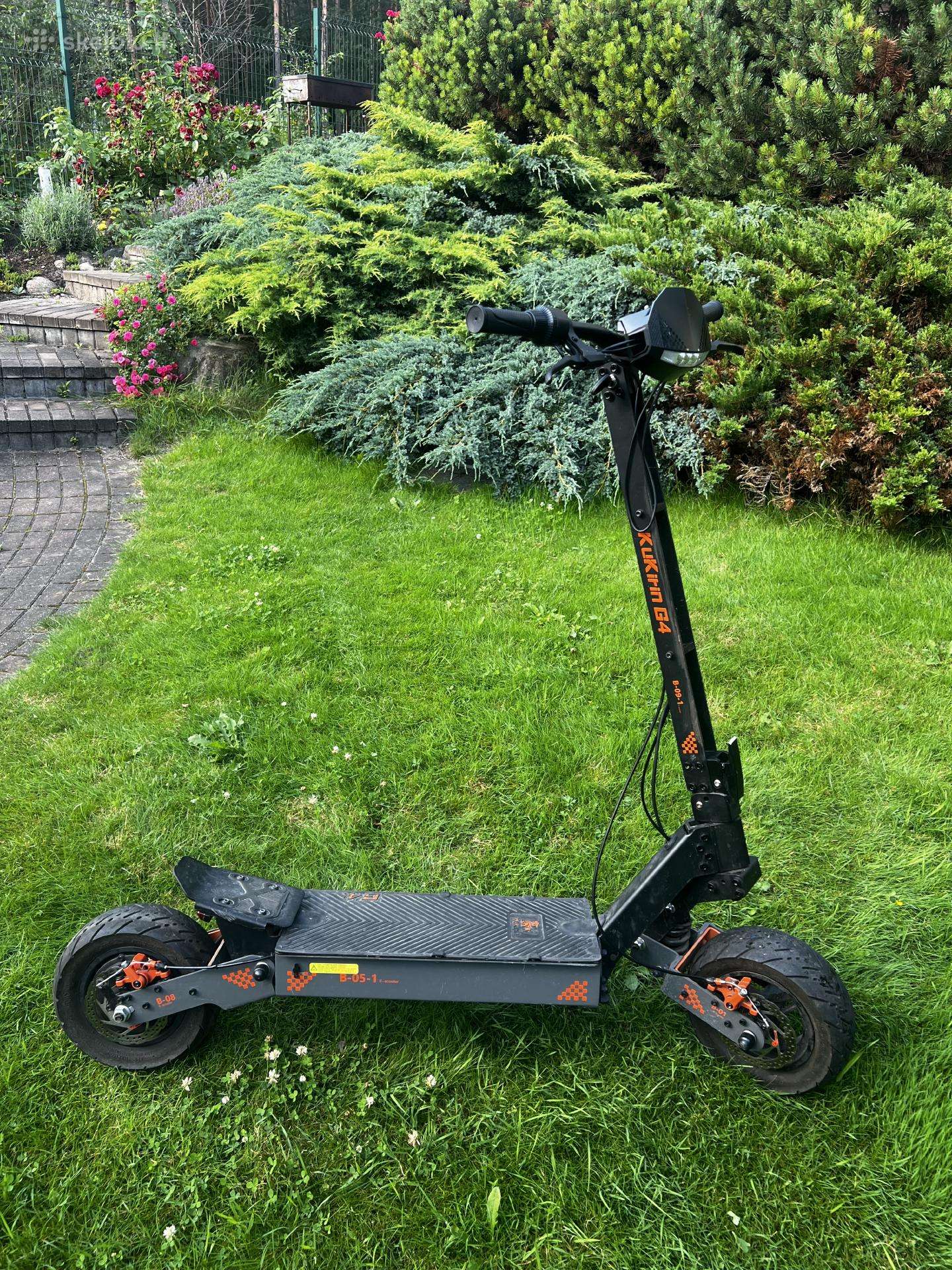 Kukirin g4