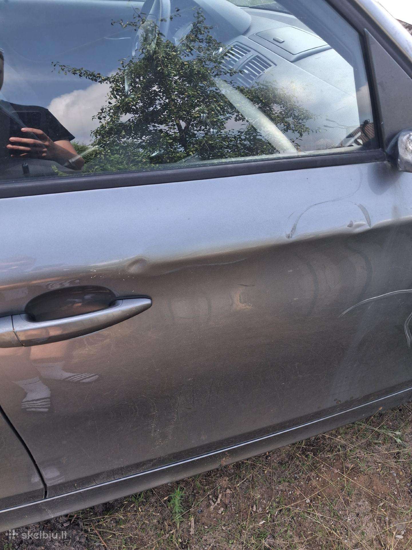 BMW 116, 2.0 l., hatchback
