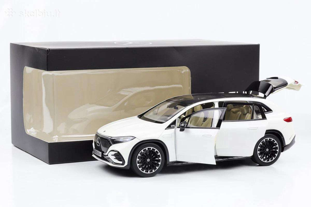 1:18 Mercedes Eqs
