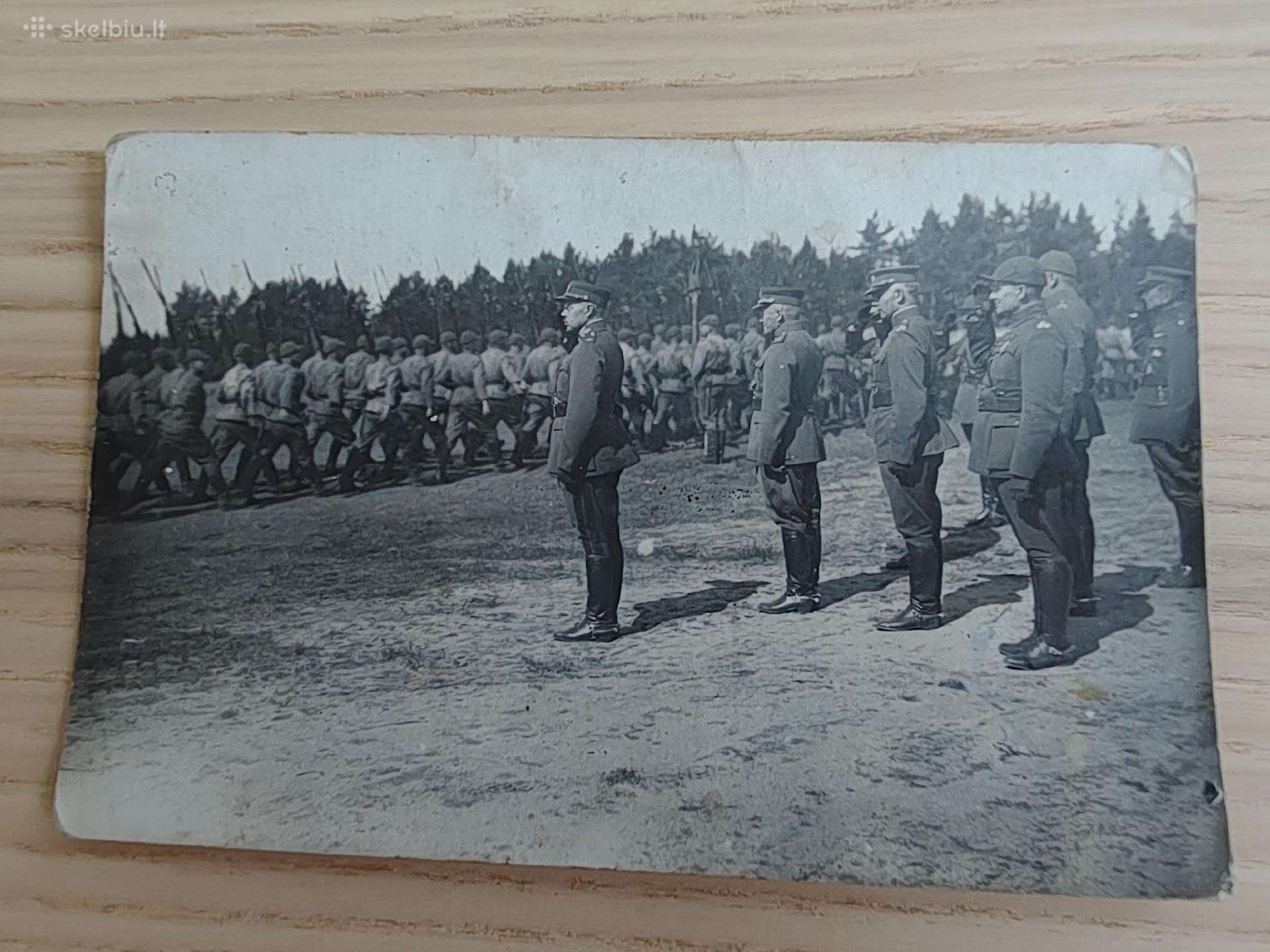 Lietuvos kariuomenės paradas. Karininkai