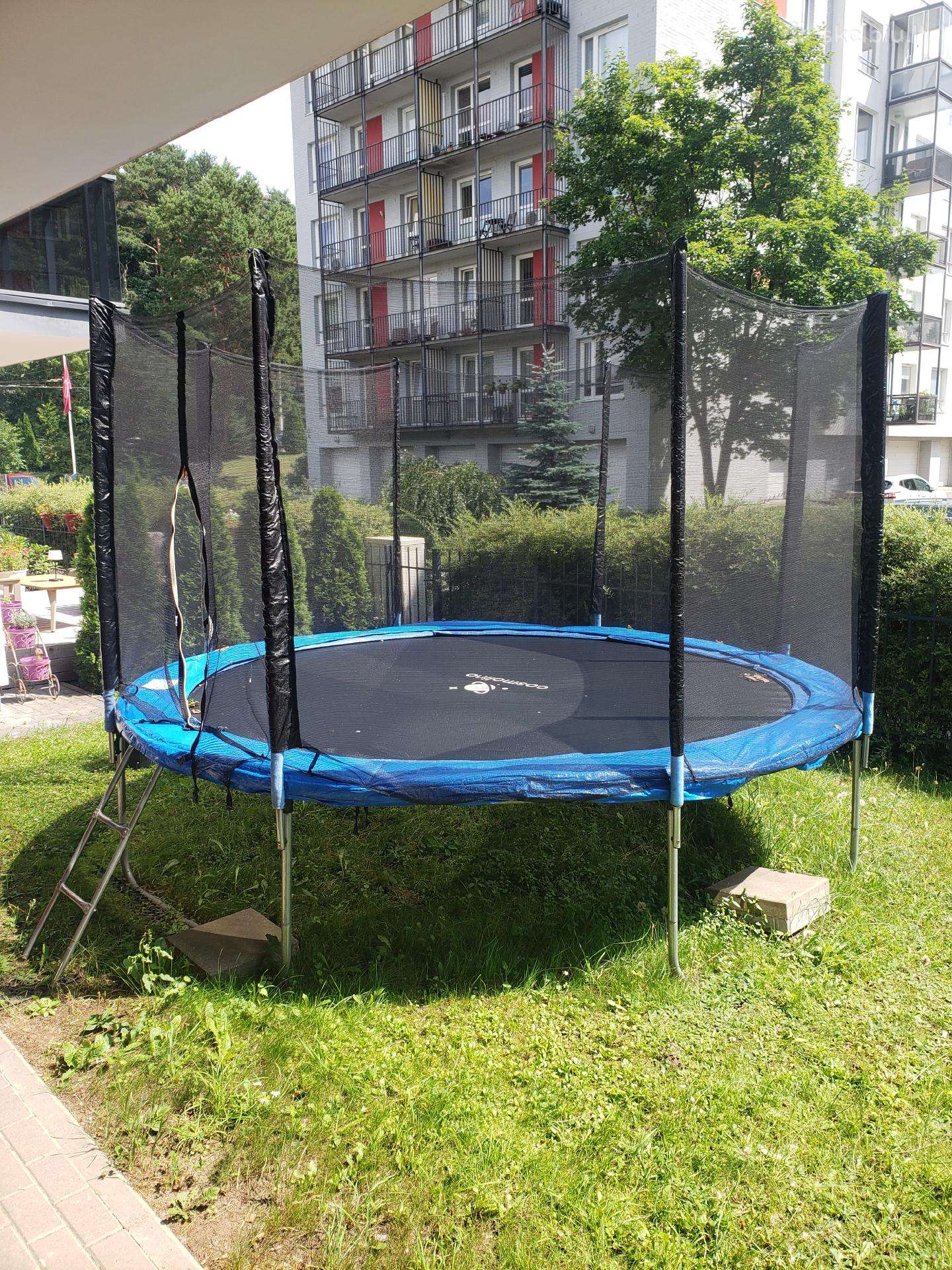 Dovanojamas batutas