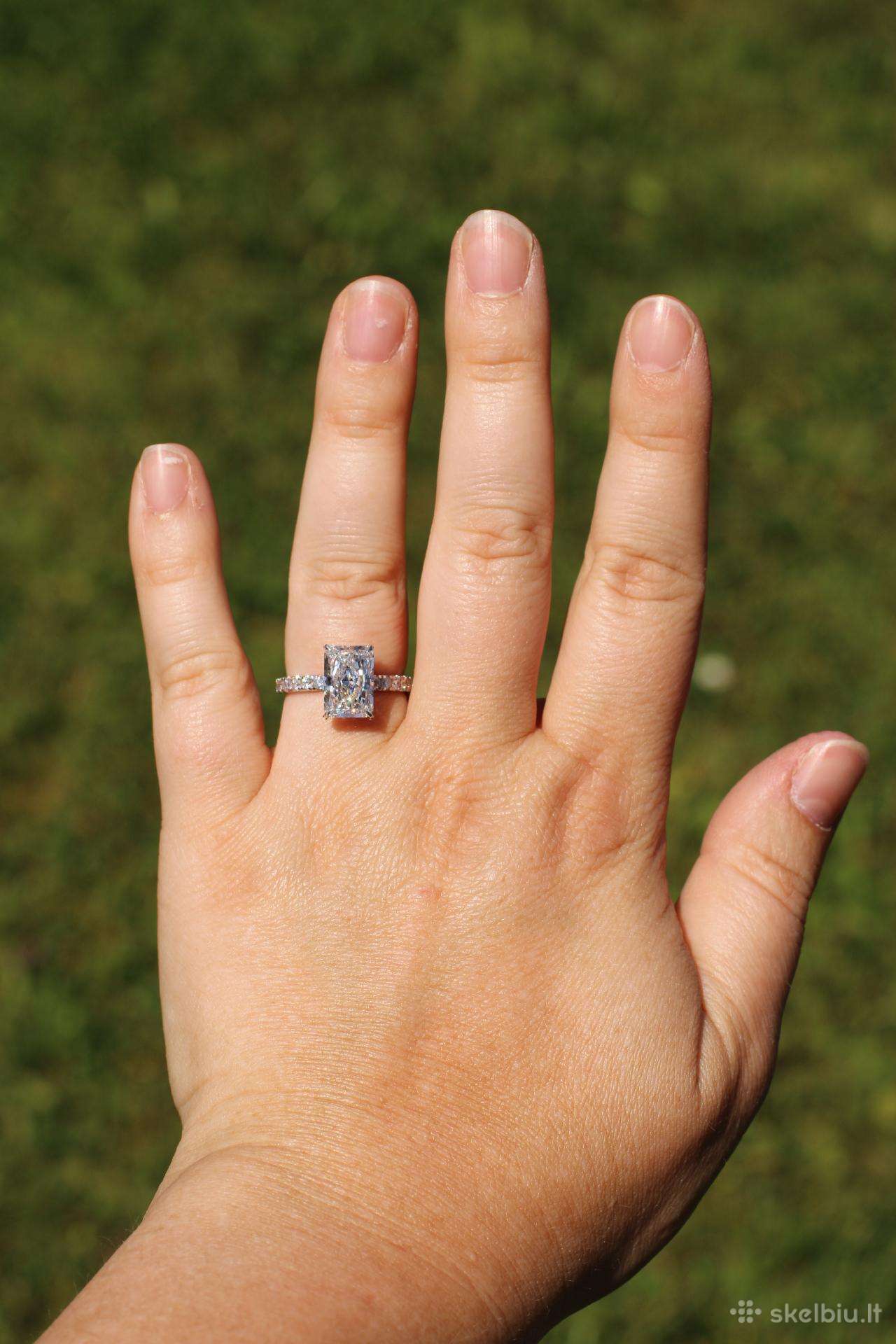 3.68ct 585 balto aukso deimantinis ziedas Igi