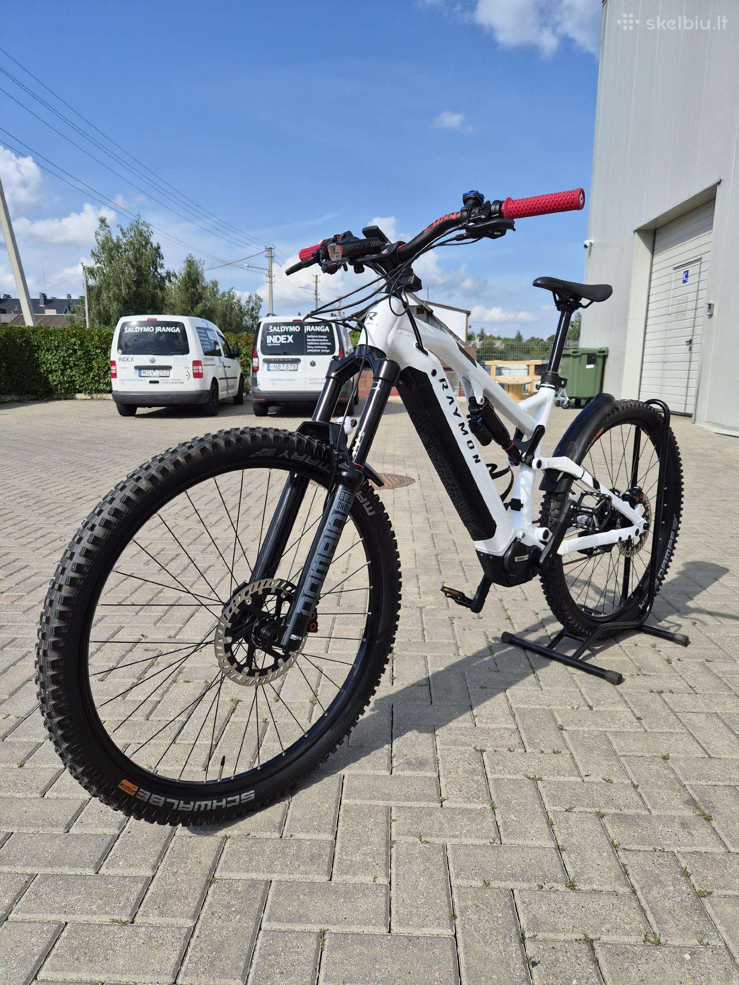 Raymon Trailray 160e