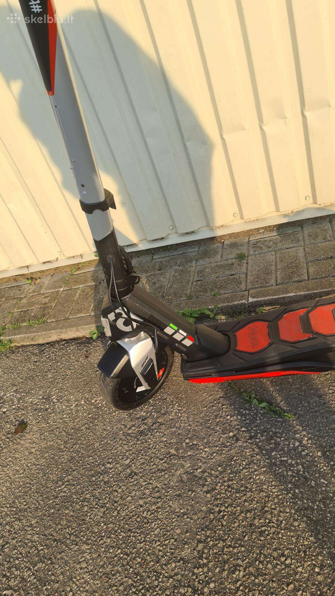 Electric scooter -kita-