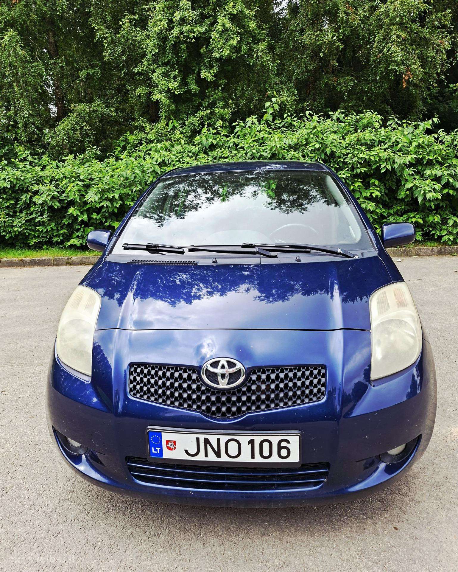 Toyota Yaris, 2006m, 1,3
