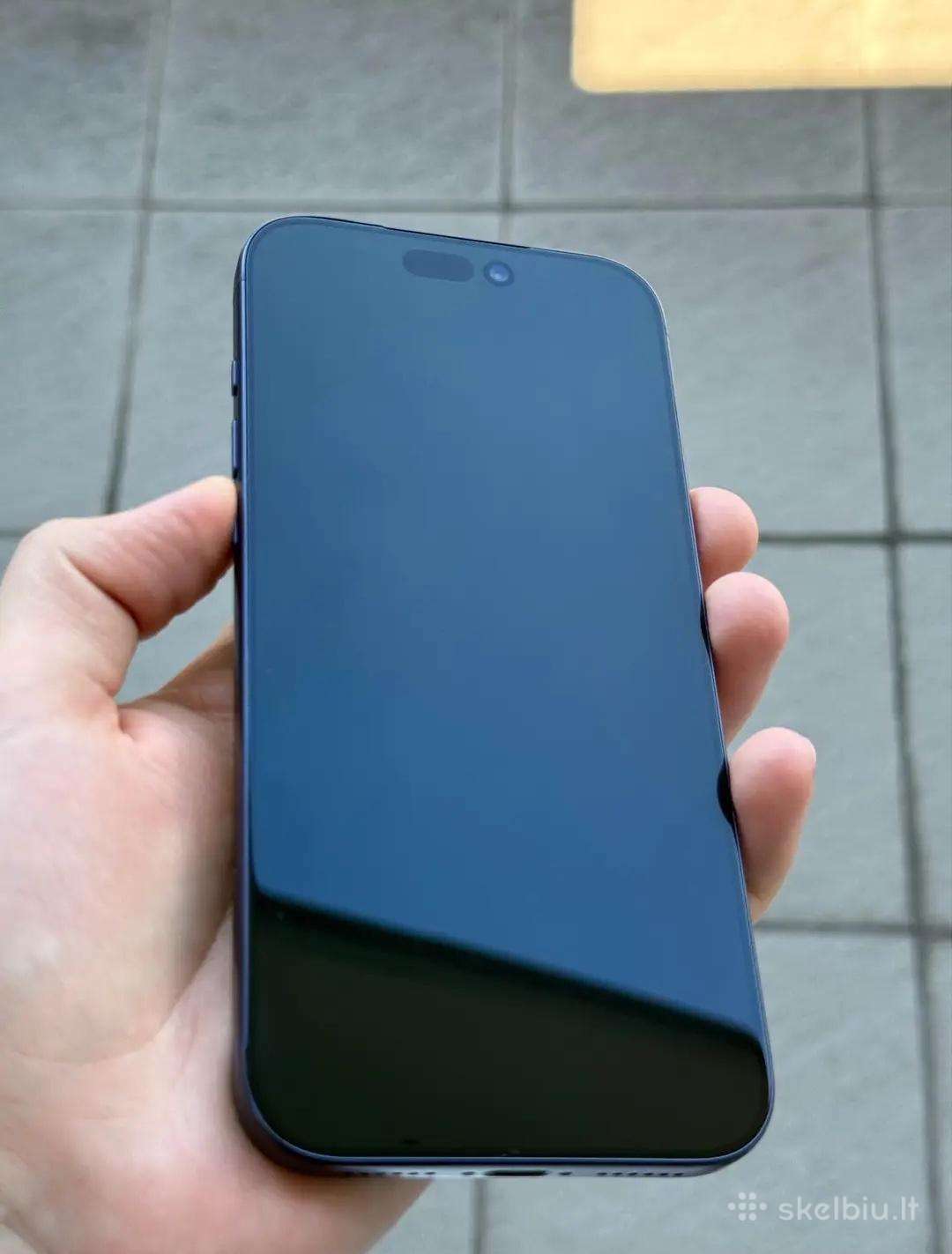 iPhone 17 pro max, galimi mainai į kitą telefoną.