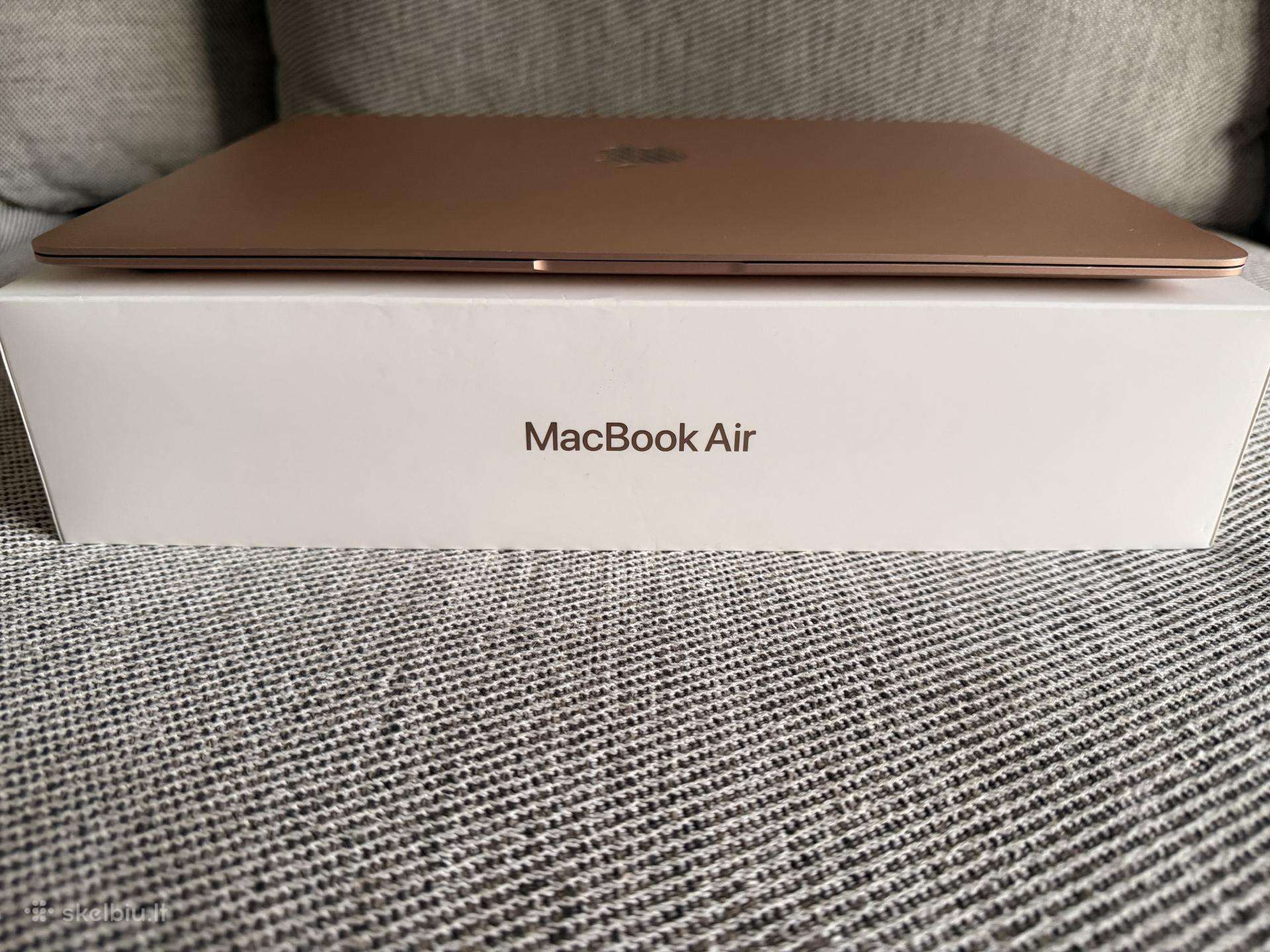 Parduodamas MacBook air 13,3