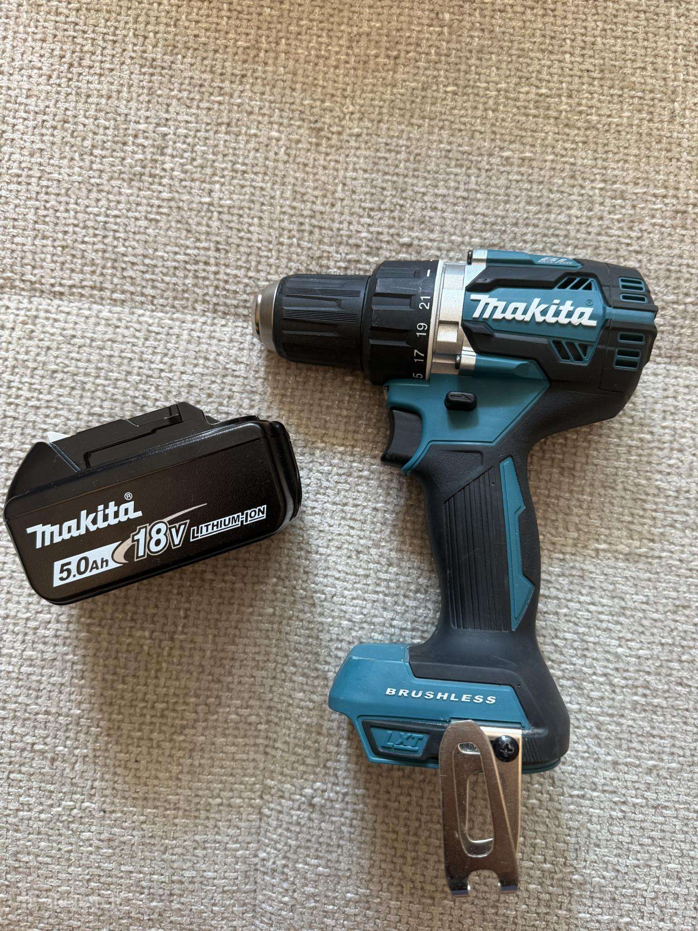 Makita ddf484