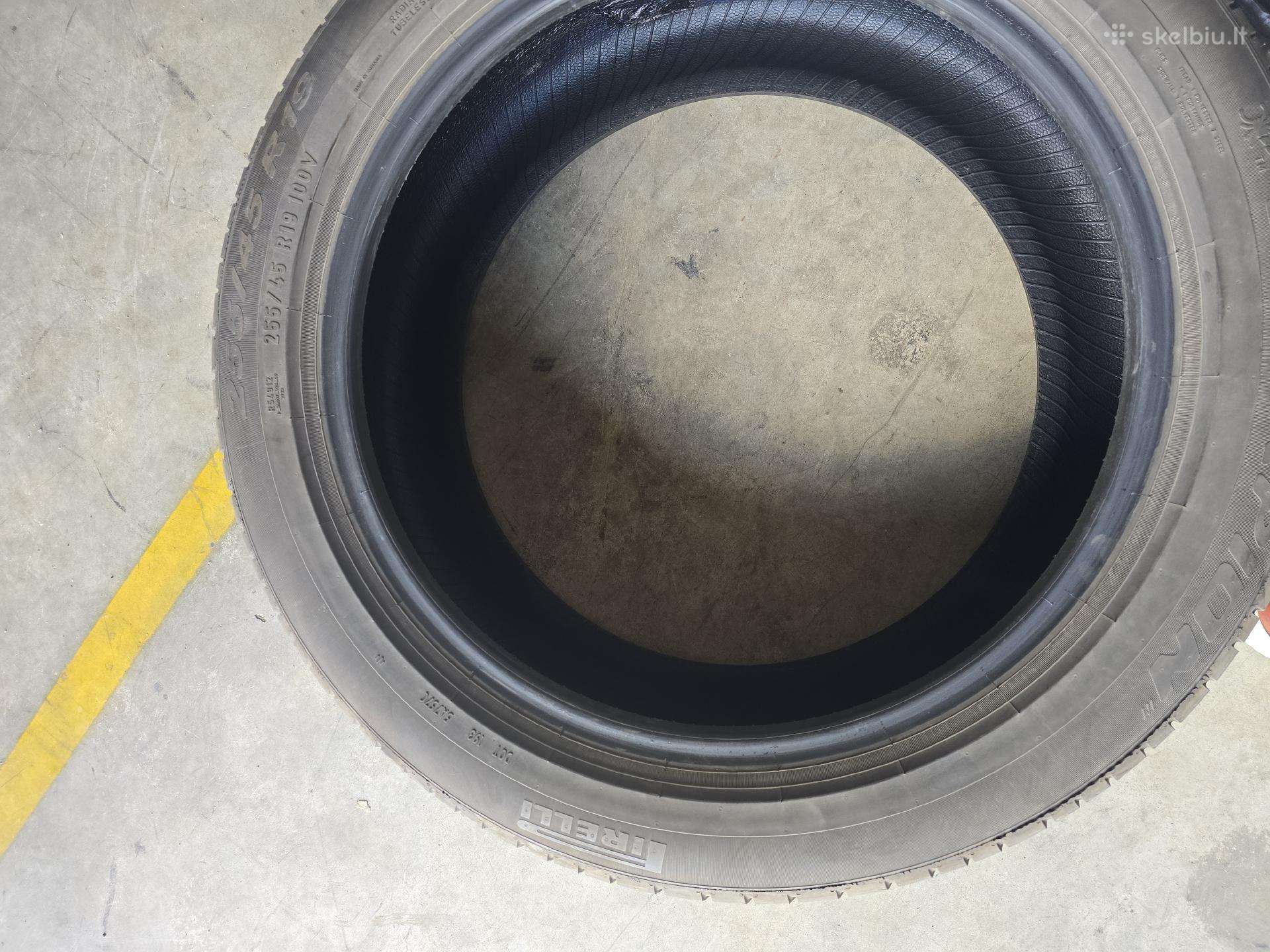 Pirelli, vasarinės 255/45 R19