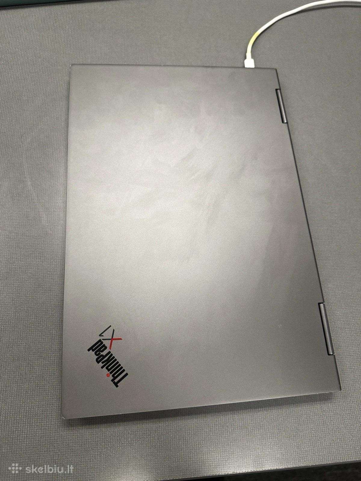 Lenovo Thinkpad X1 Yoga Gen 5 - i7 16gb RAM 256gb