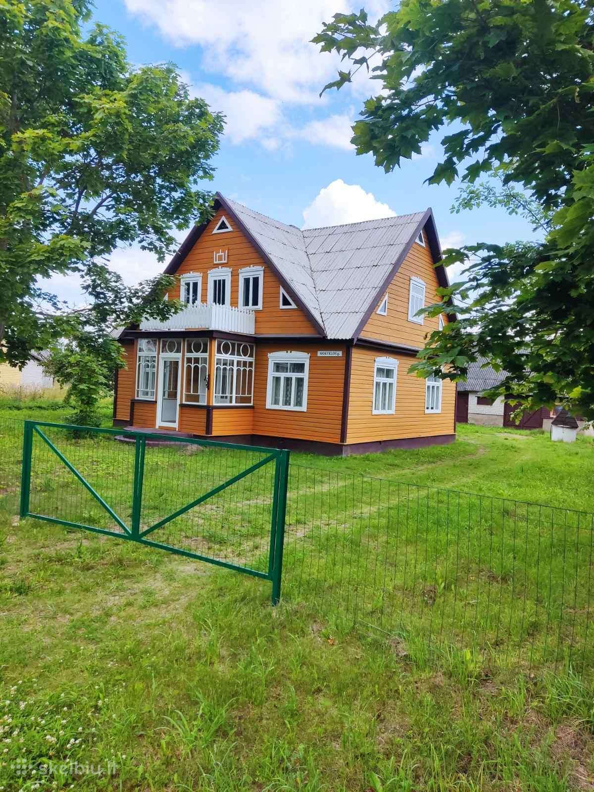 Parduodama sodyba Anykščių r. Repšėnų kaime