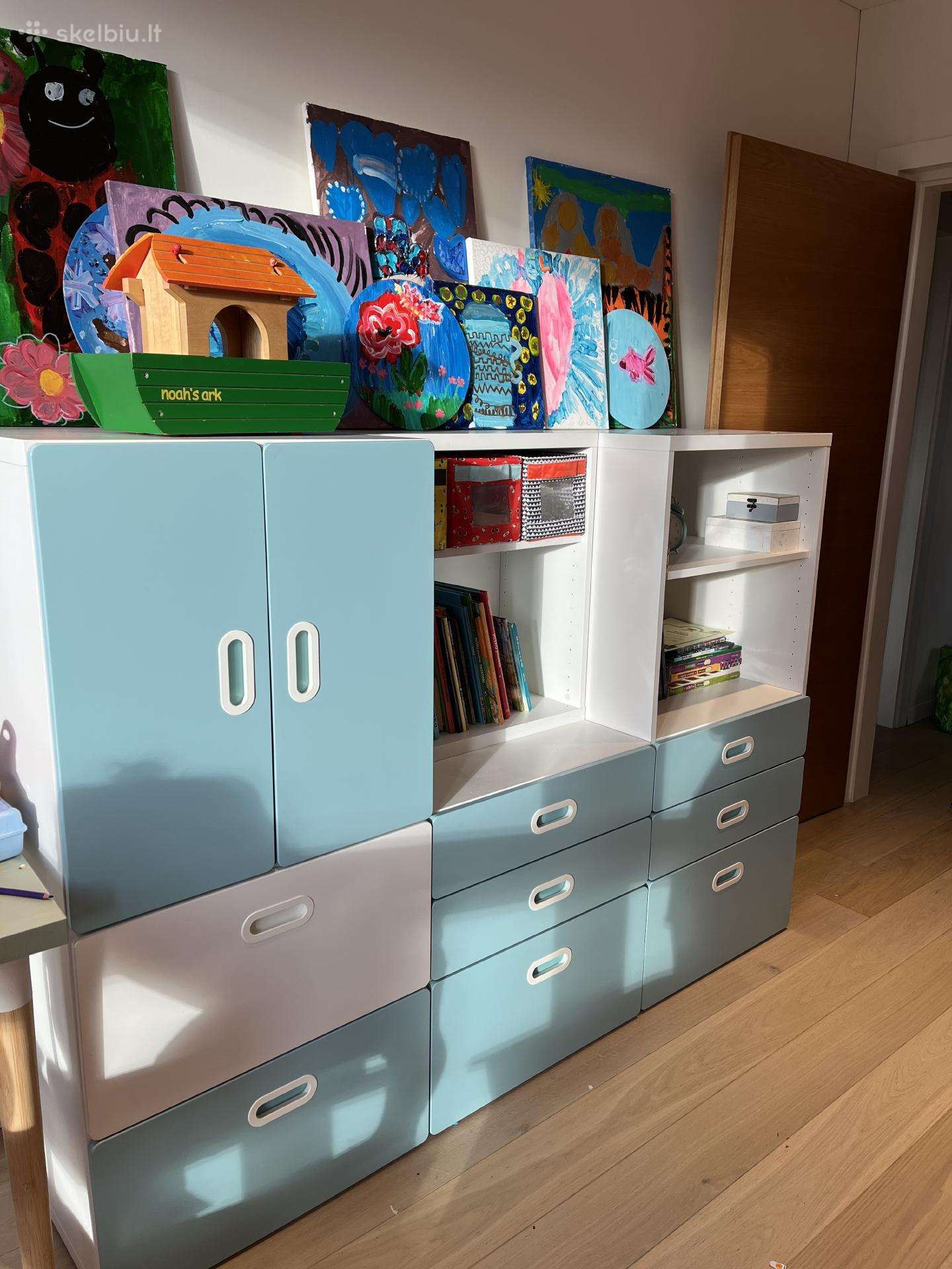 Ikea vaikų spinta daiktams