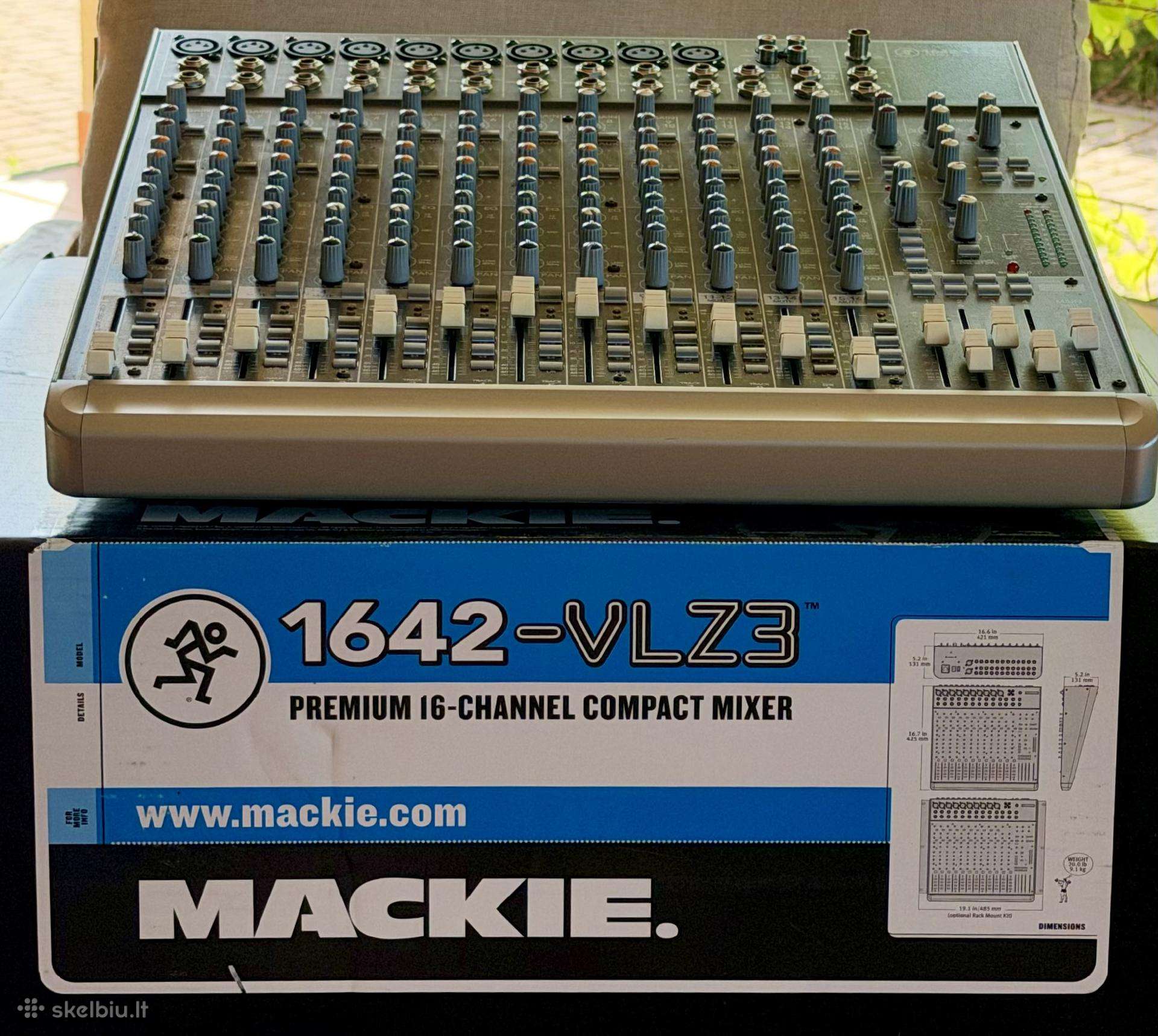 Mikseris Mackie Premium Mic / Line 1642 16 kanalų.
