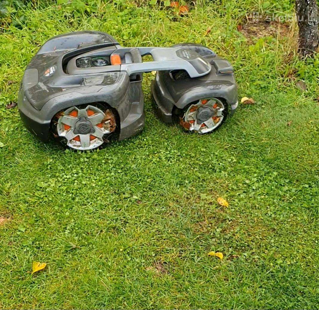 Husqvarna Automower 435x Awd dalimis + stotelė