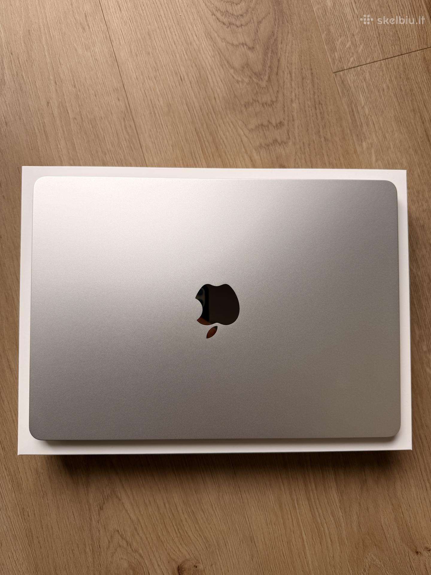 MacBook Air M5 (32gb RAM, 1tb SSD)