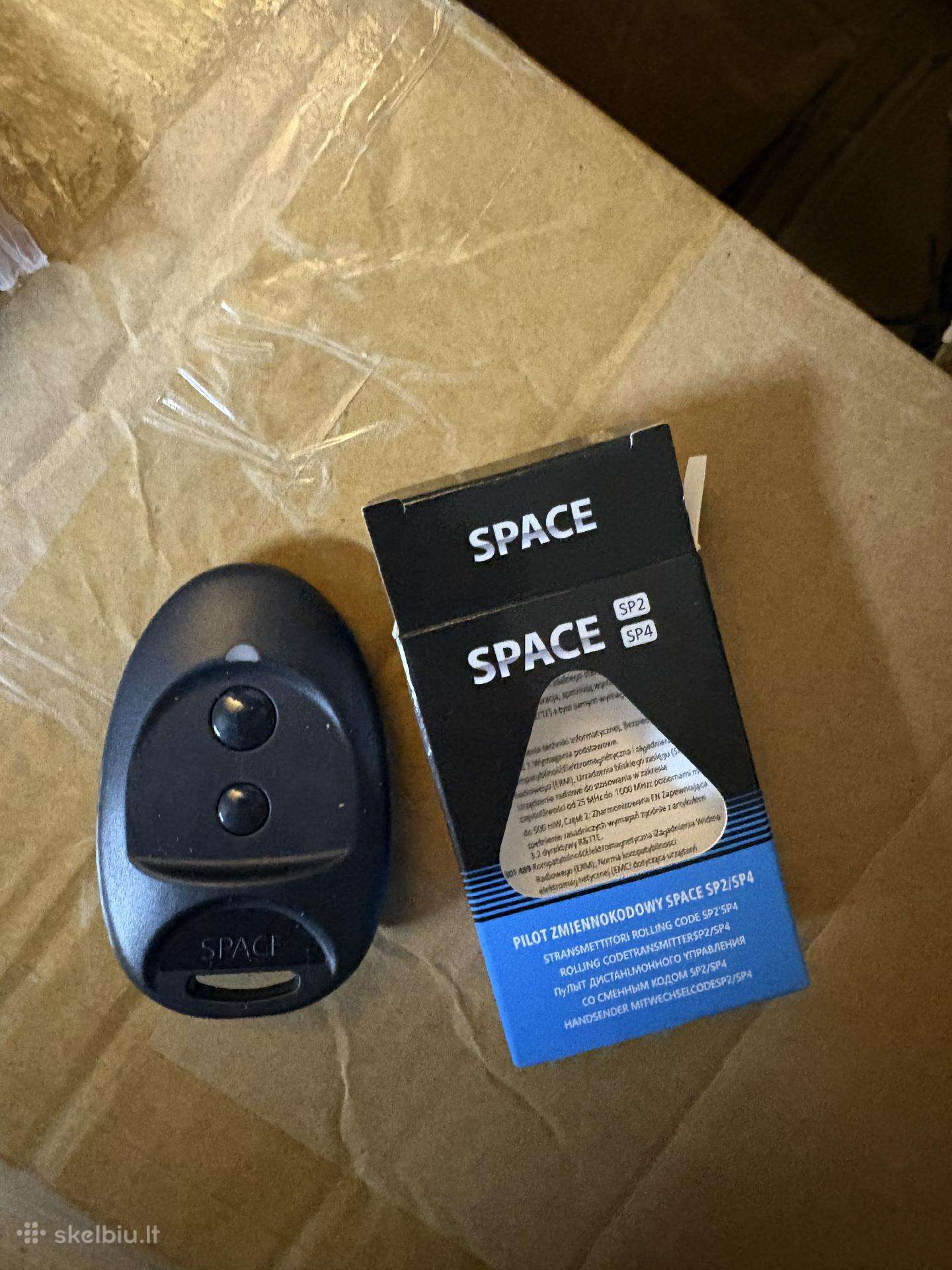 Space Sp2 kiemo arba garažo vartų pultelis