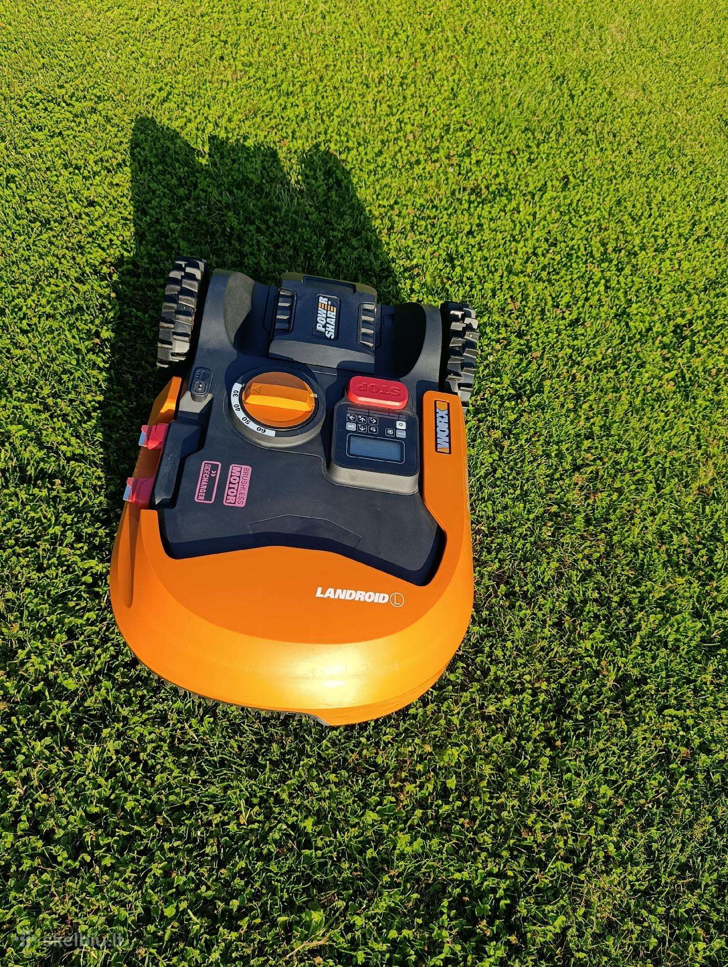 Worx robotas