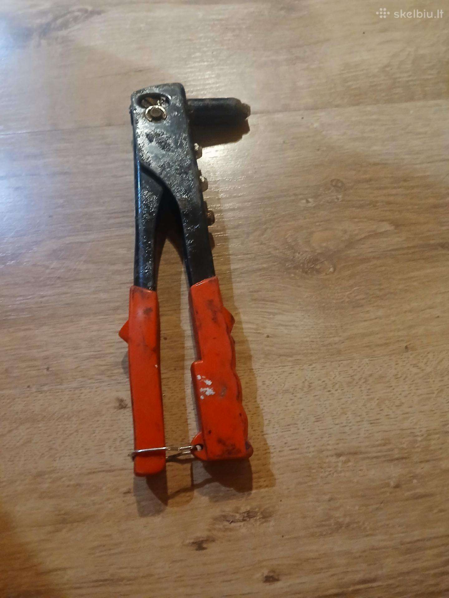 Rankinis kniedytojas su 4 antgaliais