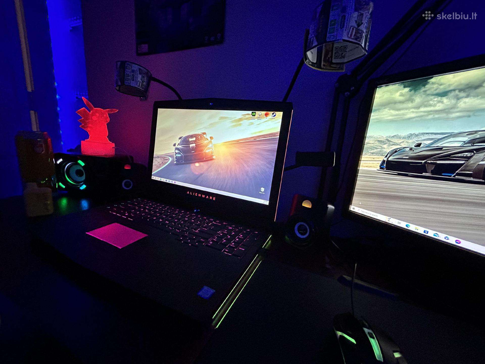 Modelis: Alienware 17 R4