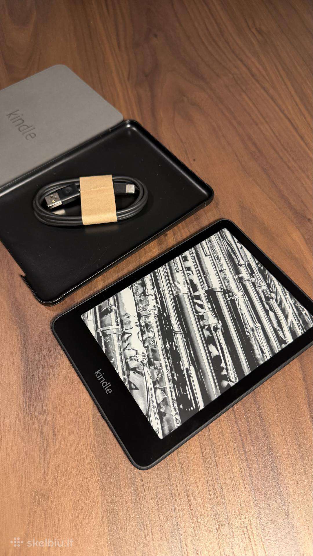 Kindle Paperwhite (12th generation)