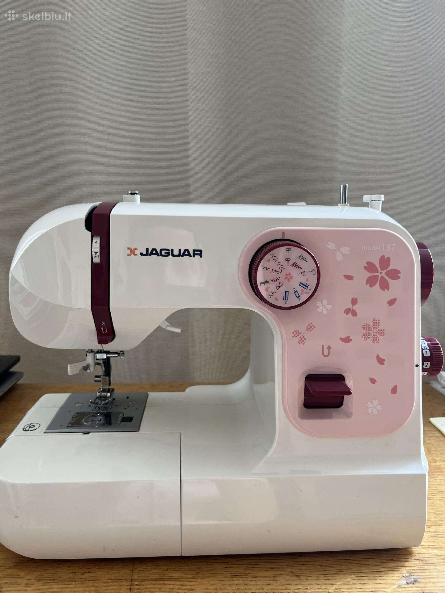 Siuvimo mašina Jaguar 137