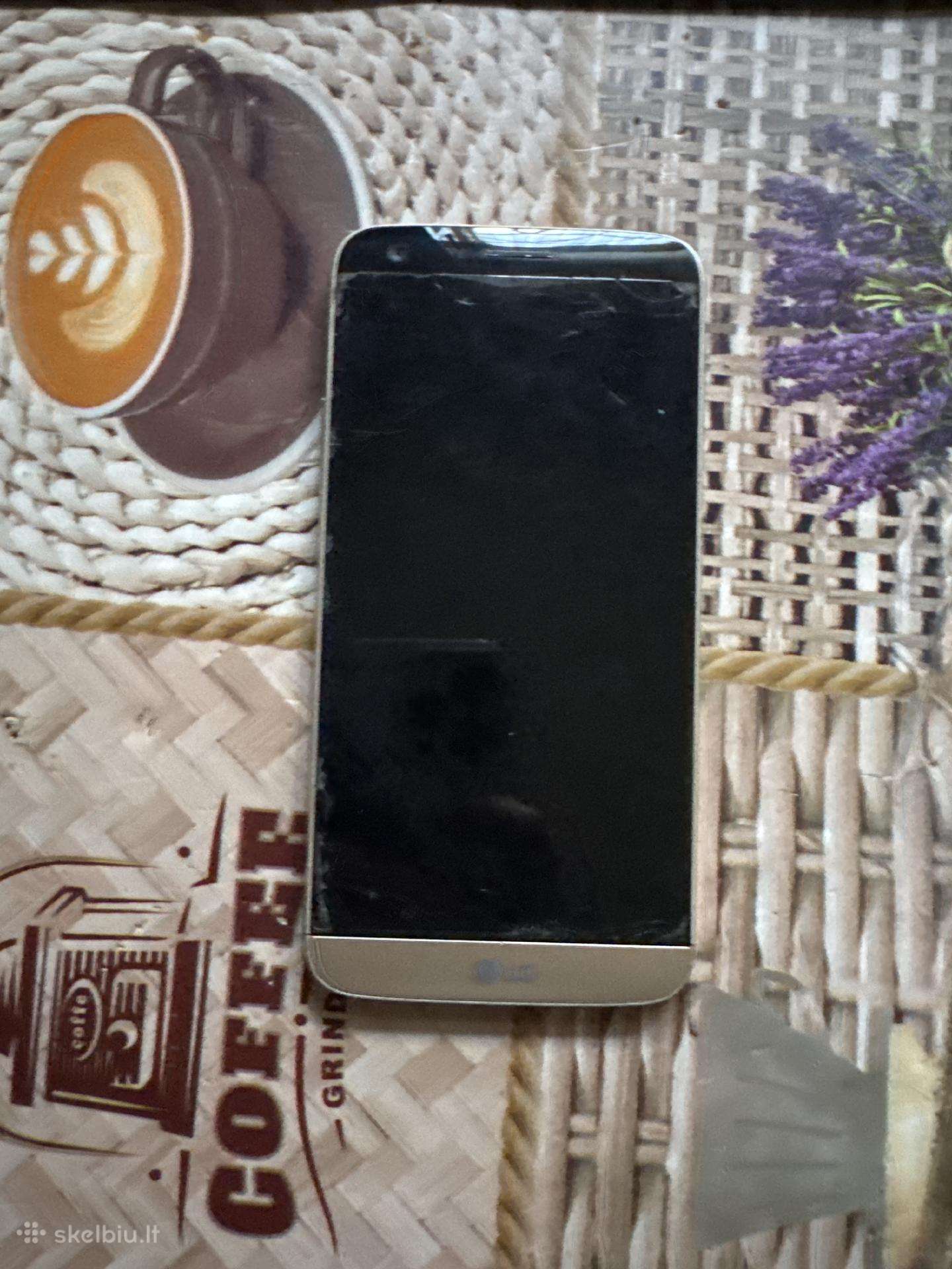 LG telefonas