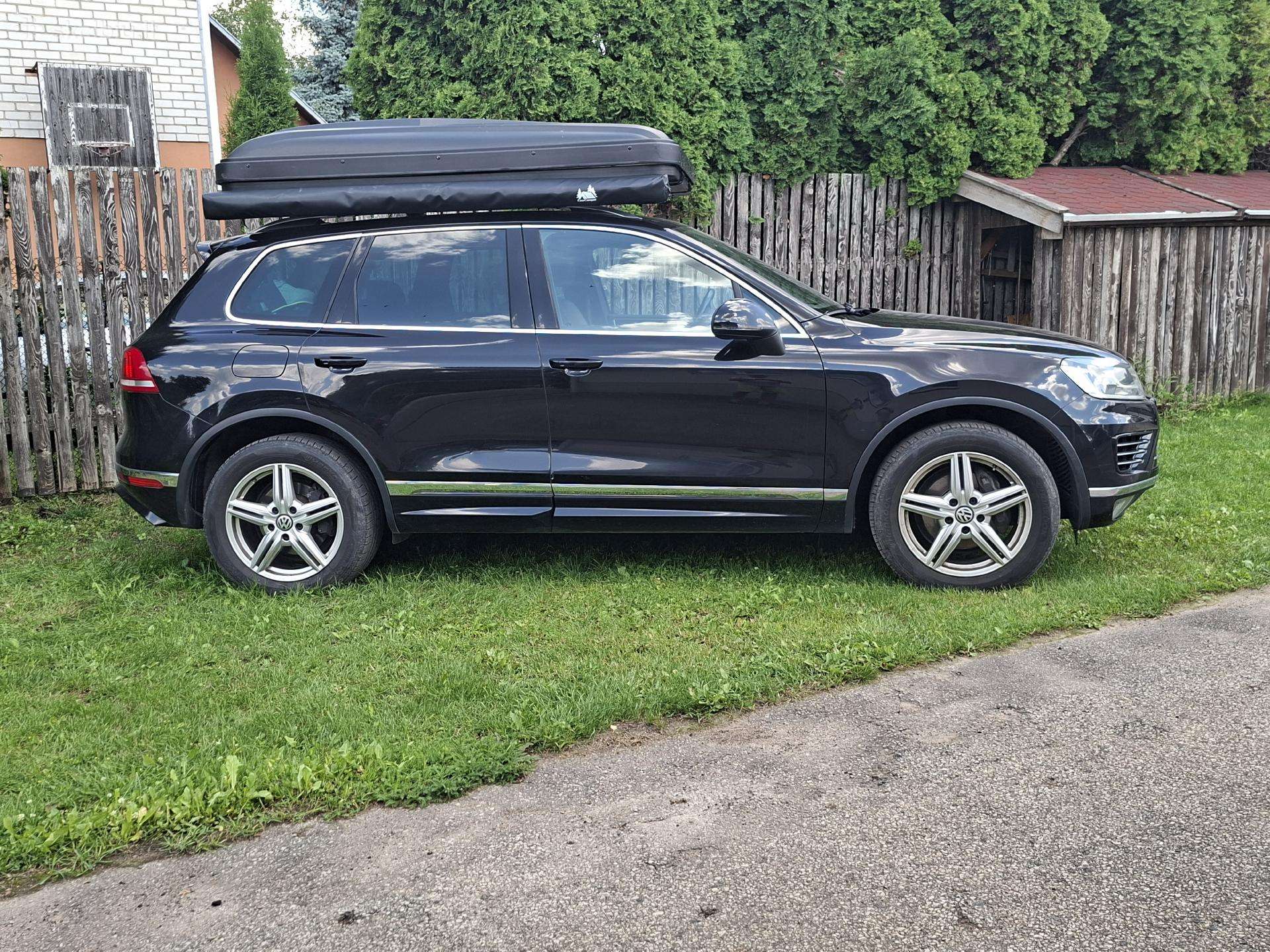 Automobilio stogo palapinė ir markize