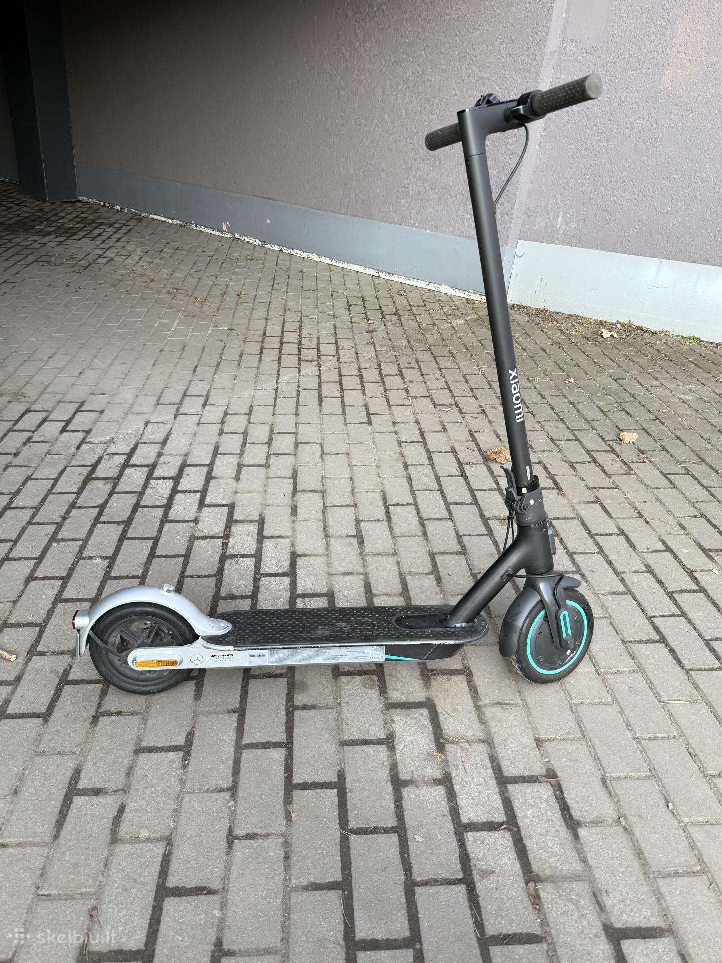 Xiaomi Mi Electric Scooter Pro 2 Mercedes-amg