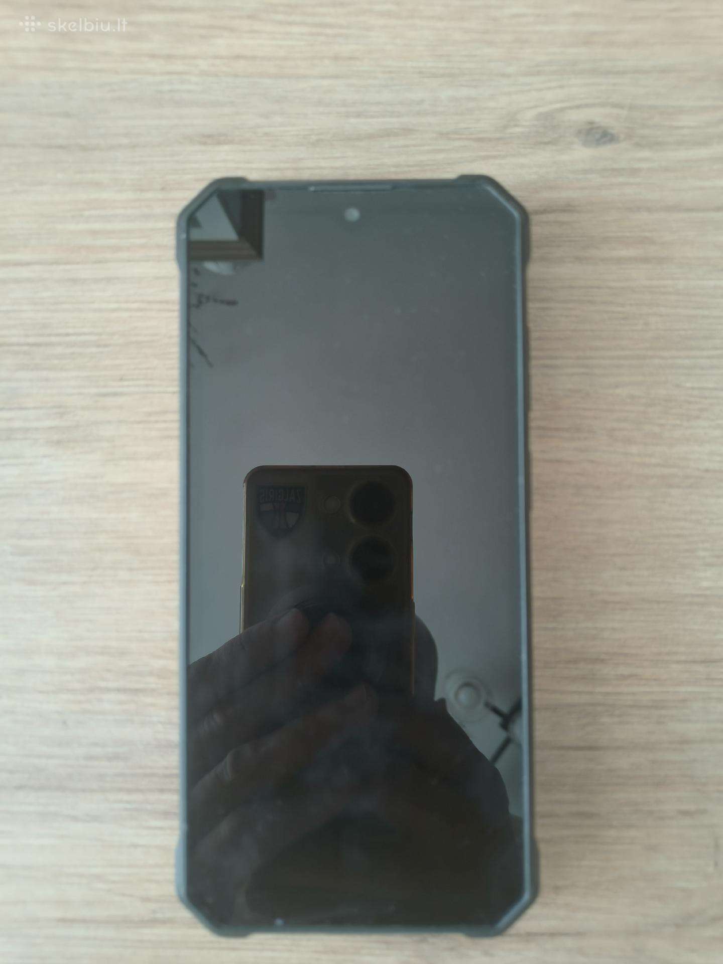 Oukitel G1 telefonas