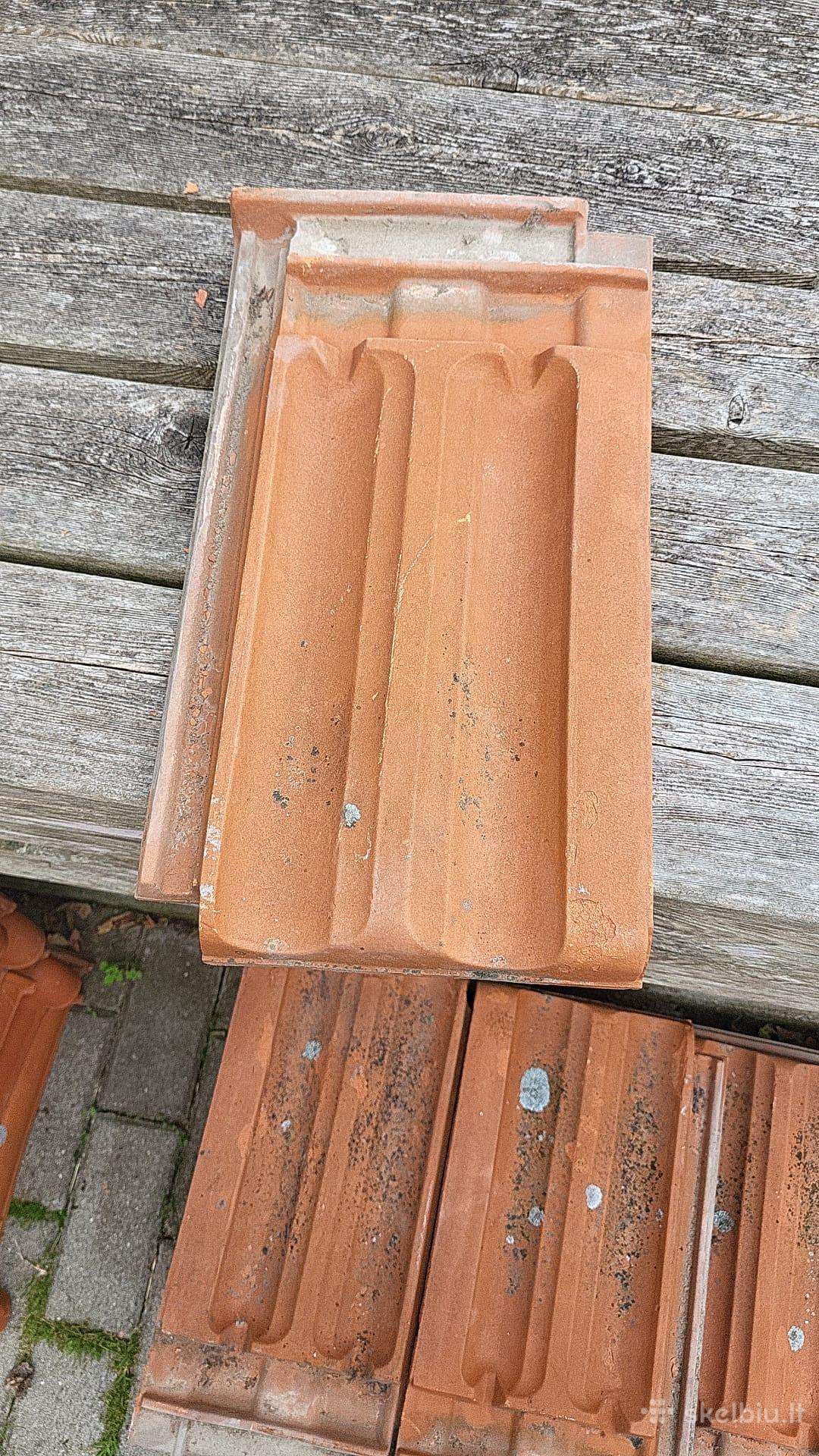 Raudonos molinės čerpės