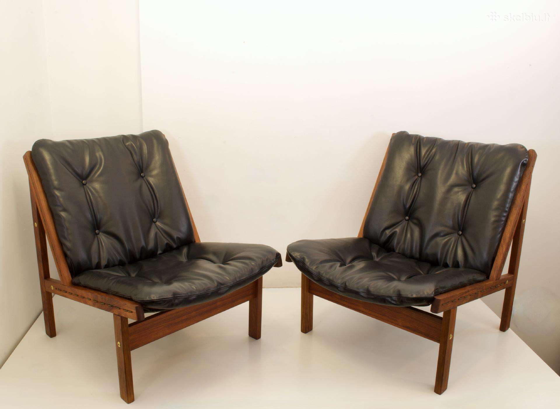 Mid century launch chair