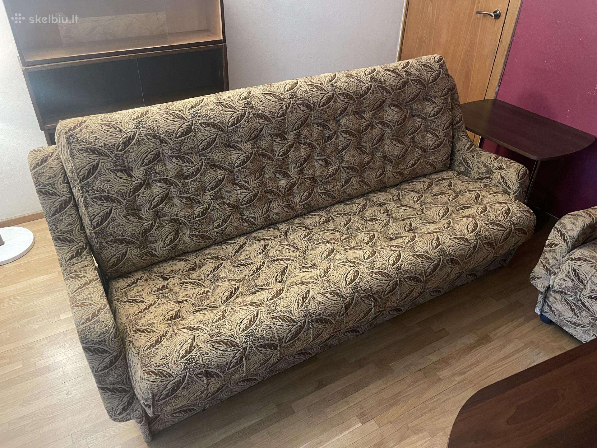Sofa ir du foteliai