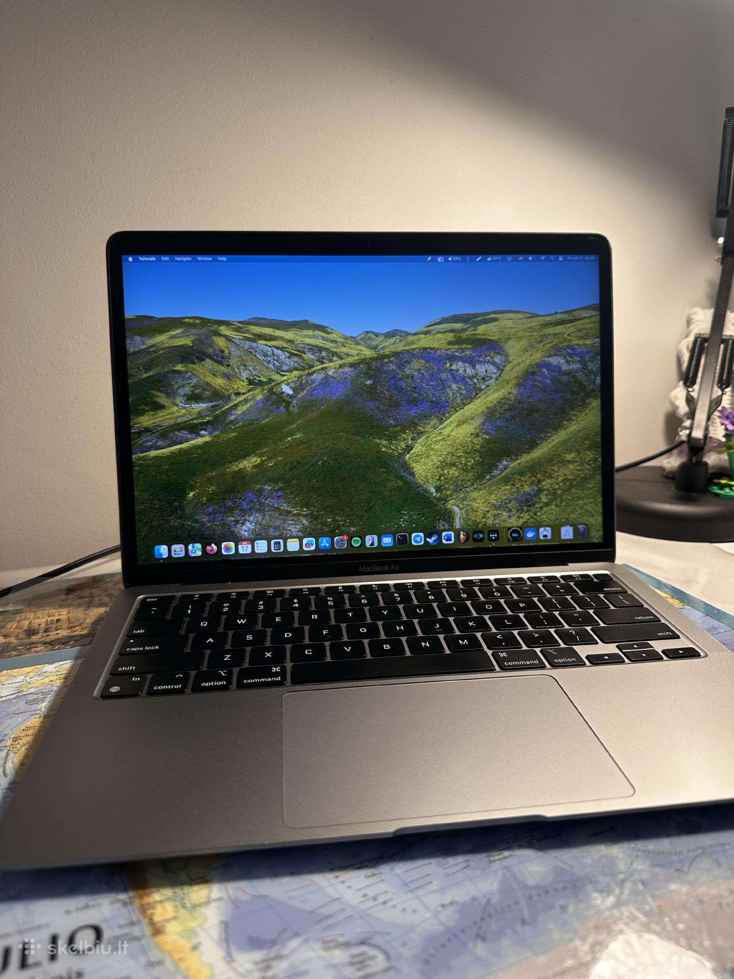 MacBook Air M1 8/512
