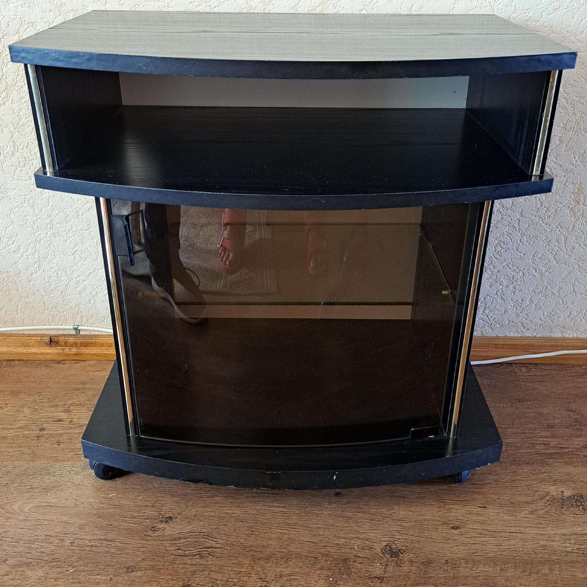 TV staliukas