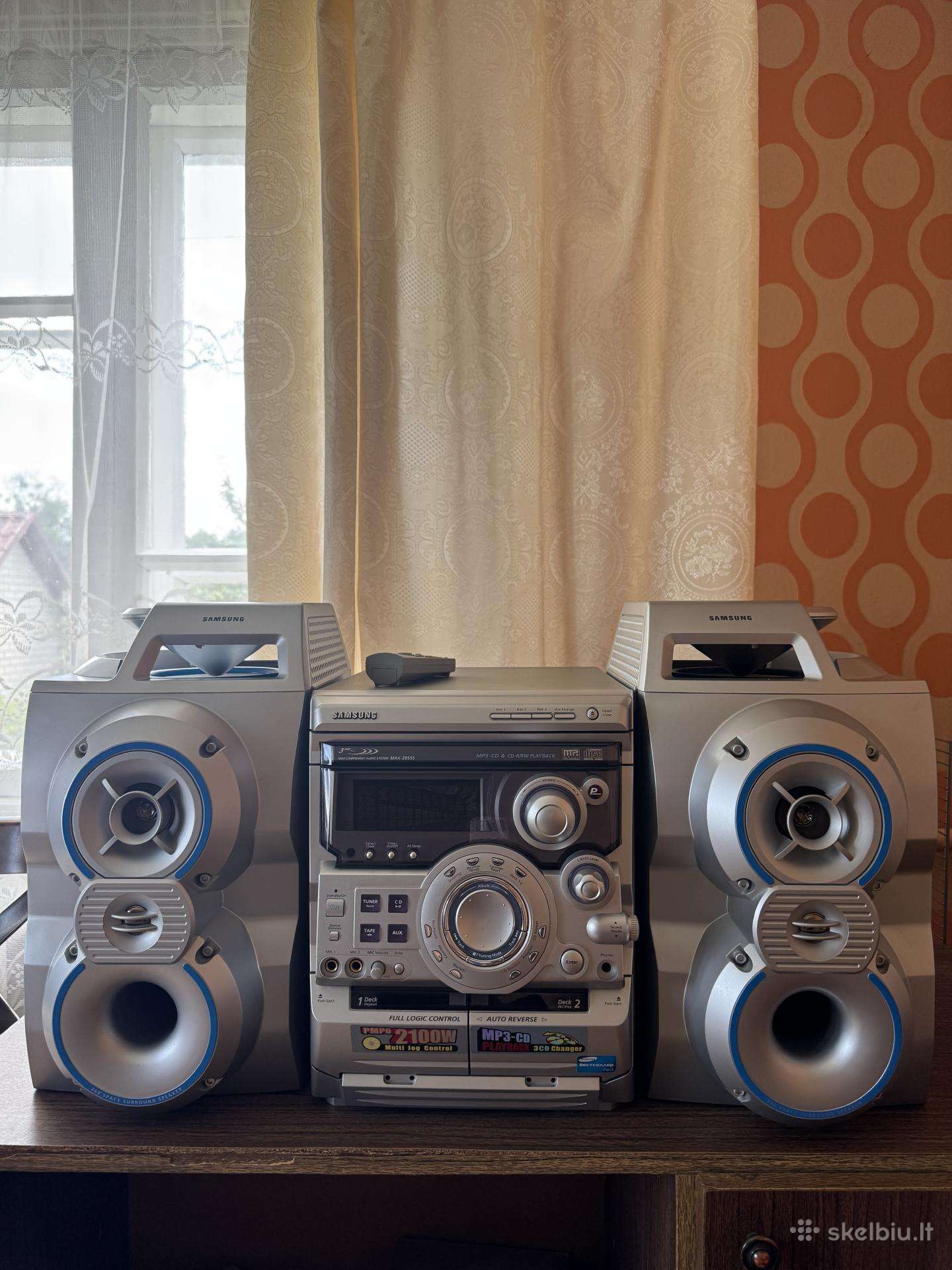 Samsung muzikinis centras