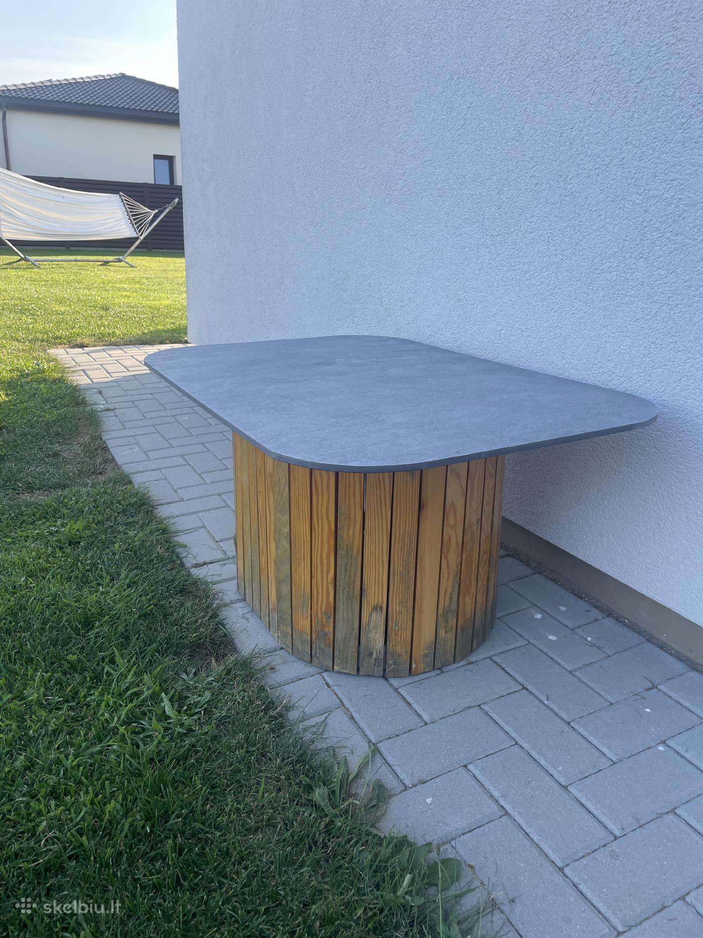 Lauko staliukas