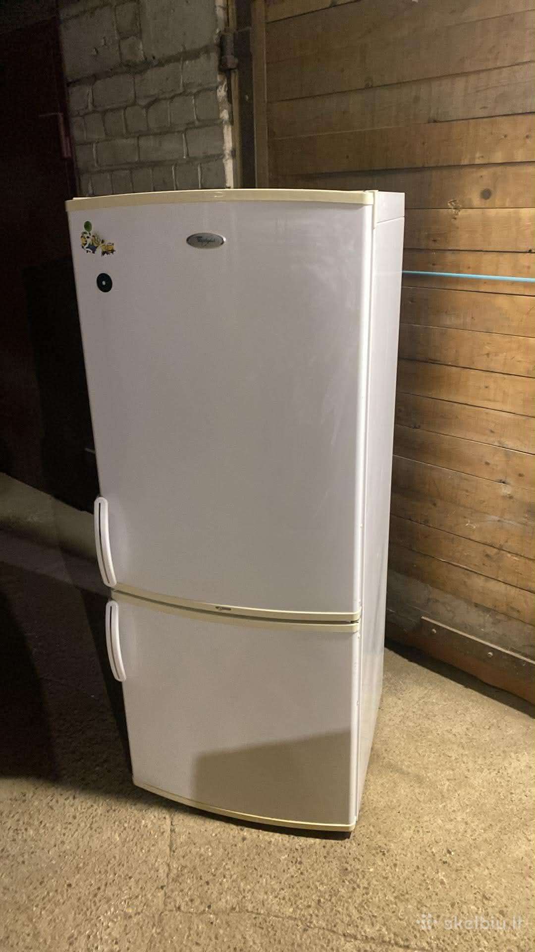 Whirlpool šaldytuvas su šaldymo kamera