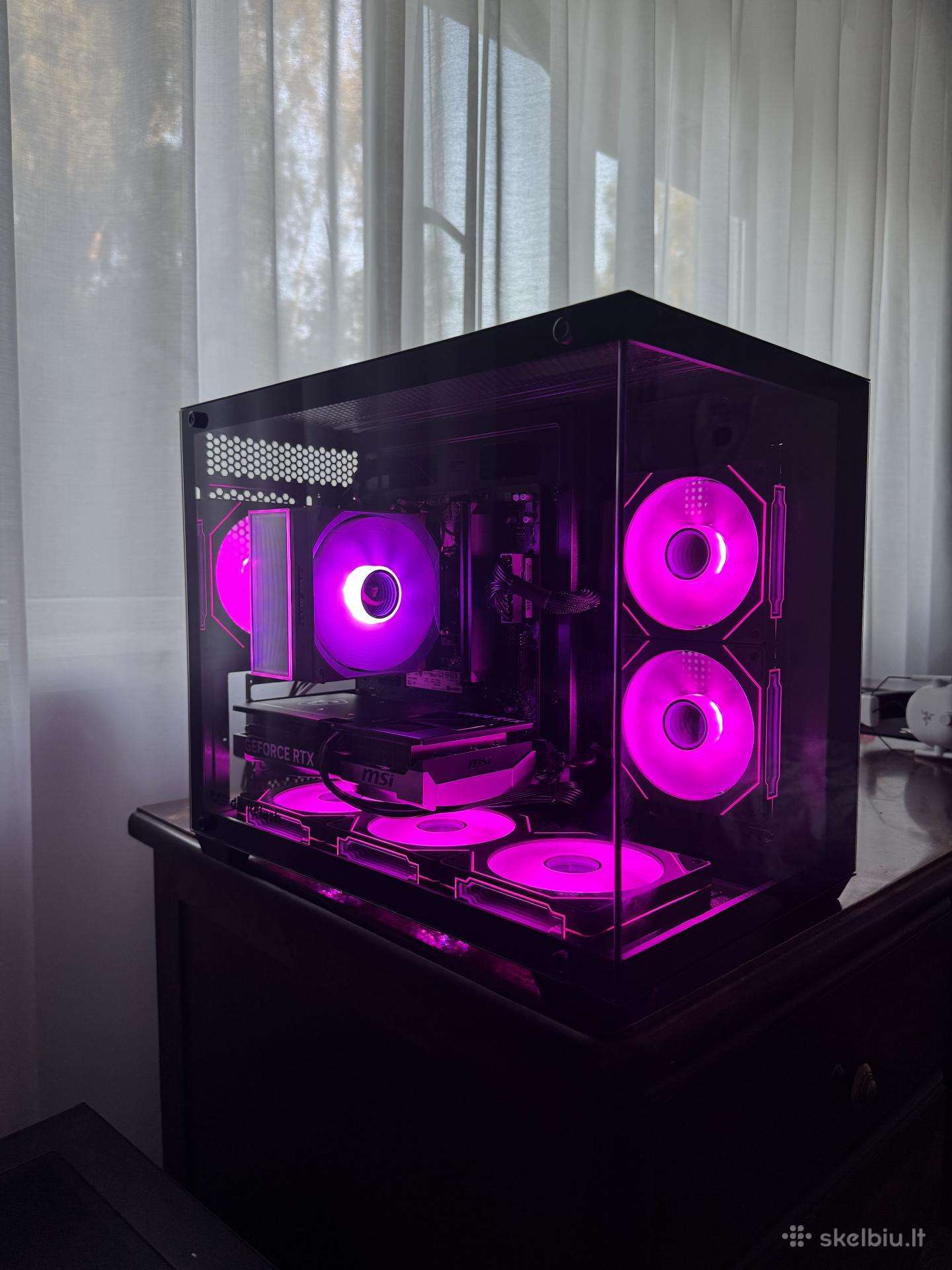 Rtx 5070 / Ryzen 7 9700x / 32 GB RAM / 1 TB Nvme