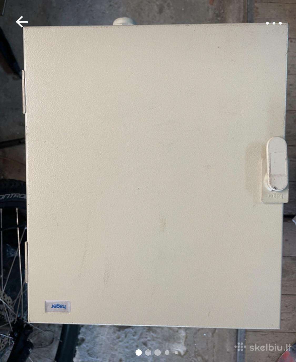 Tuščias Hager elektros skydelis