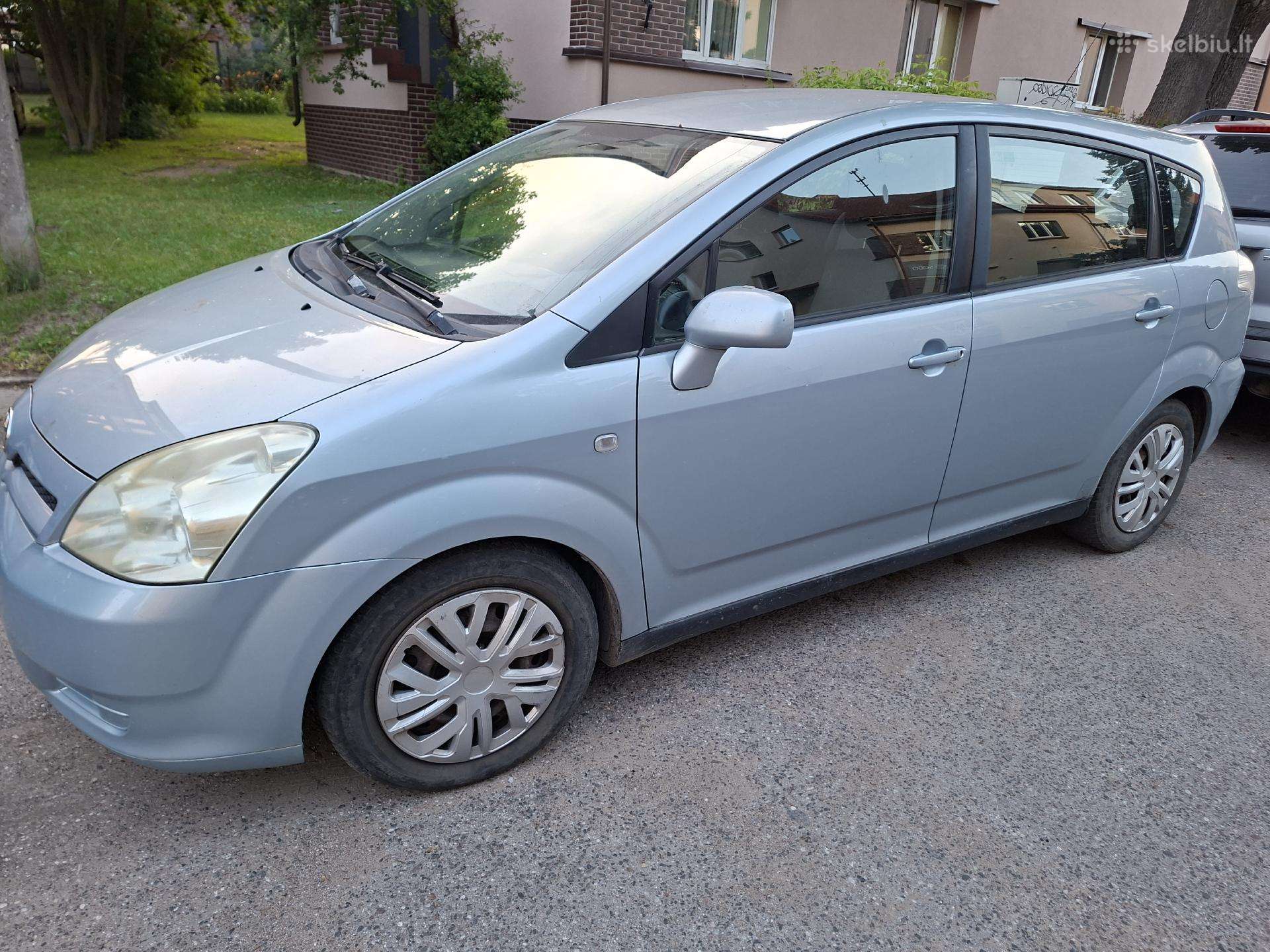 Automobilis geros būklės ir sunaudoja labai mažai