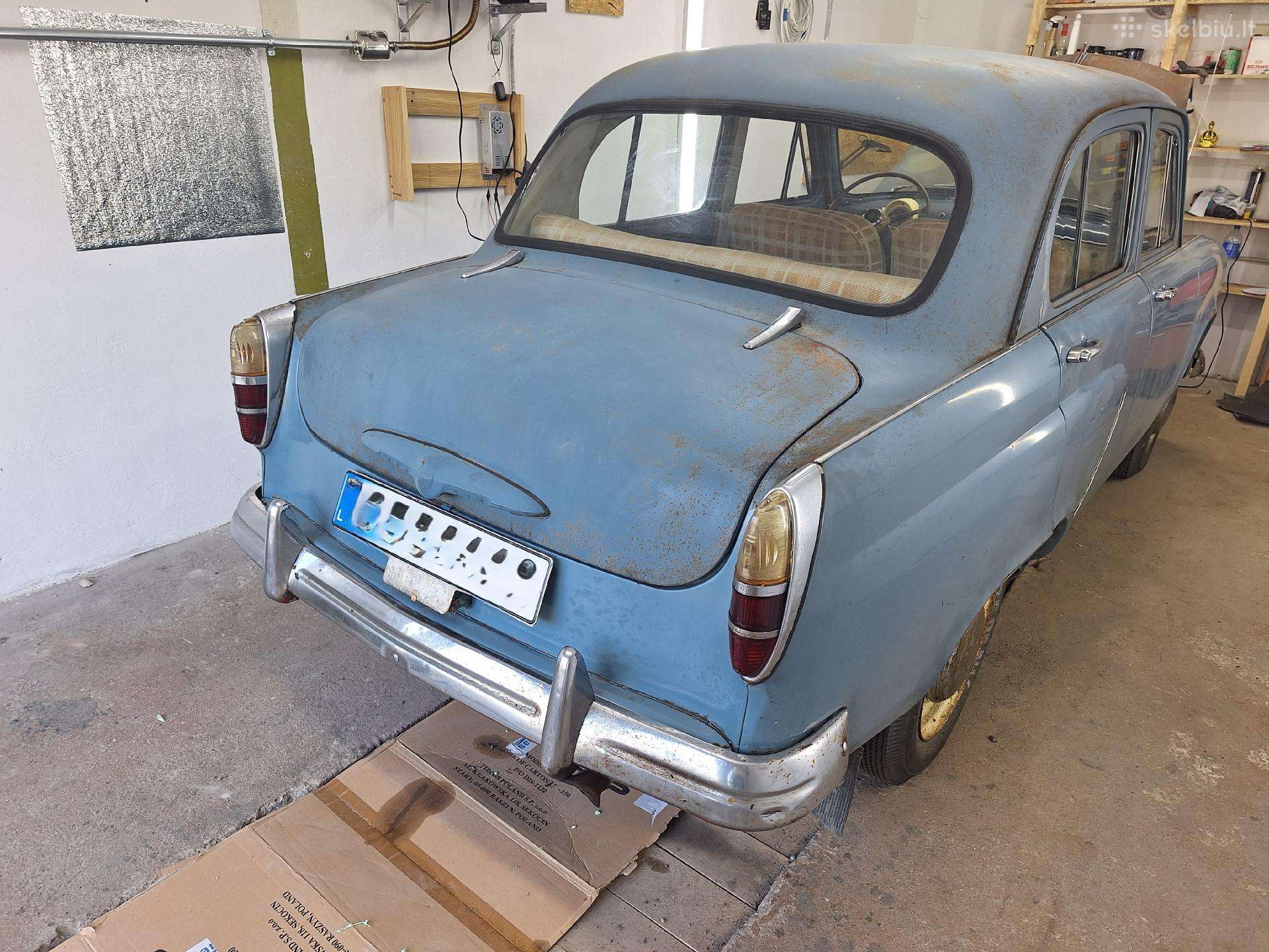 Moskvich M-402, 1.3 l., Седан