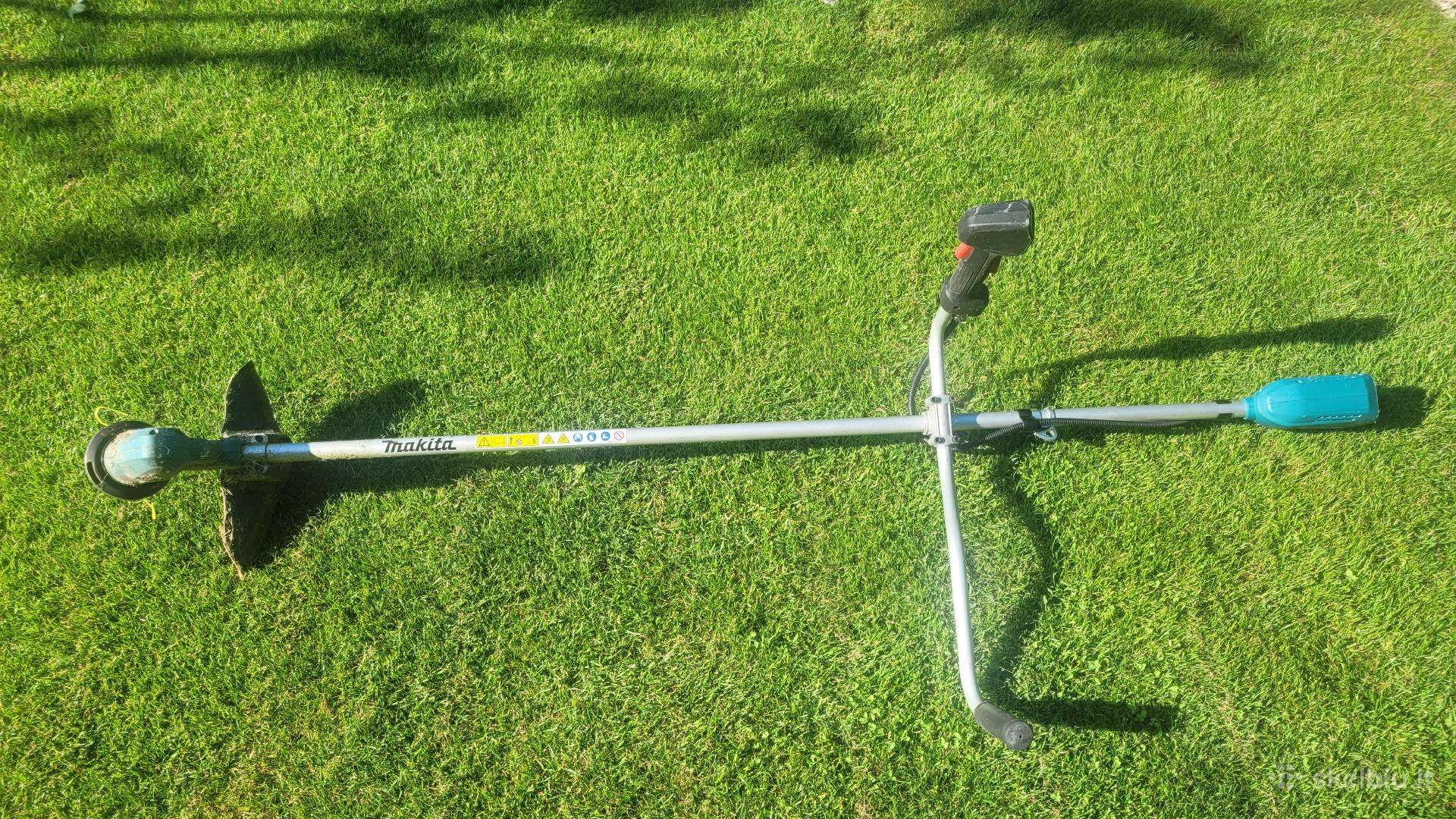 Makita trimeris dur190u