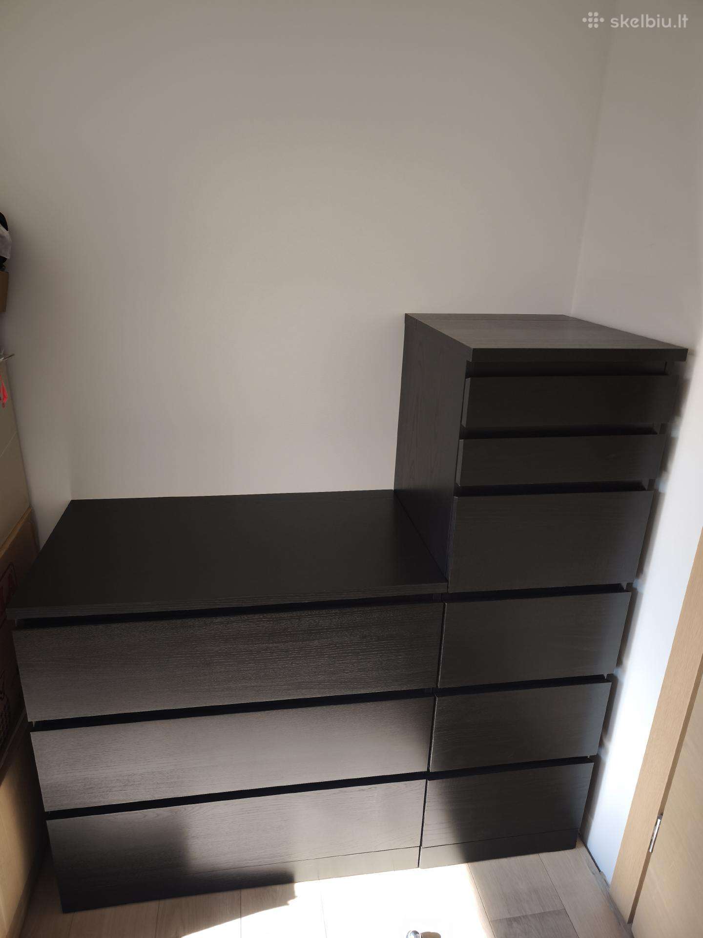 Parduodamas Ikea Malm komodu komplektas