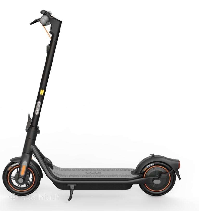 Segway Ninebot ekickscooter F40e, Juodas