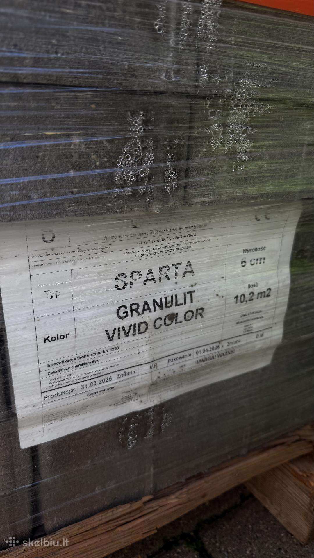 Parduodu pigiai 20 kv.m naujas granito trinkeles