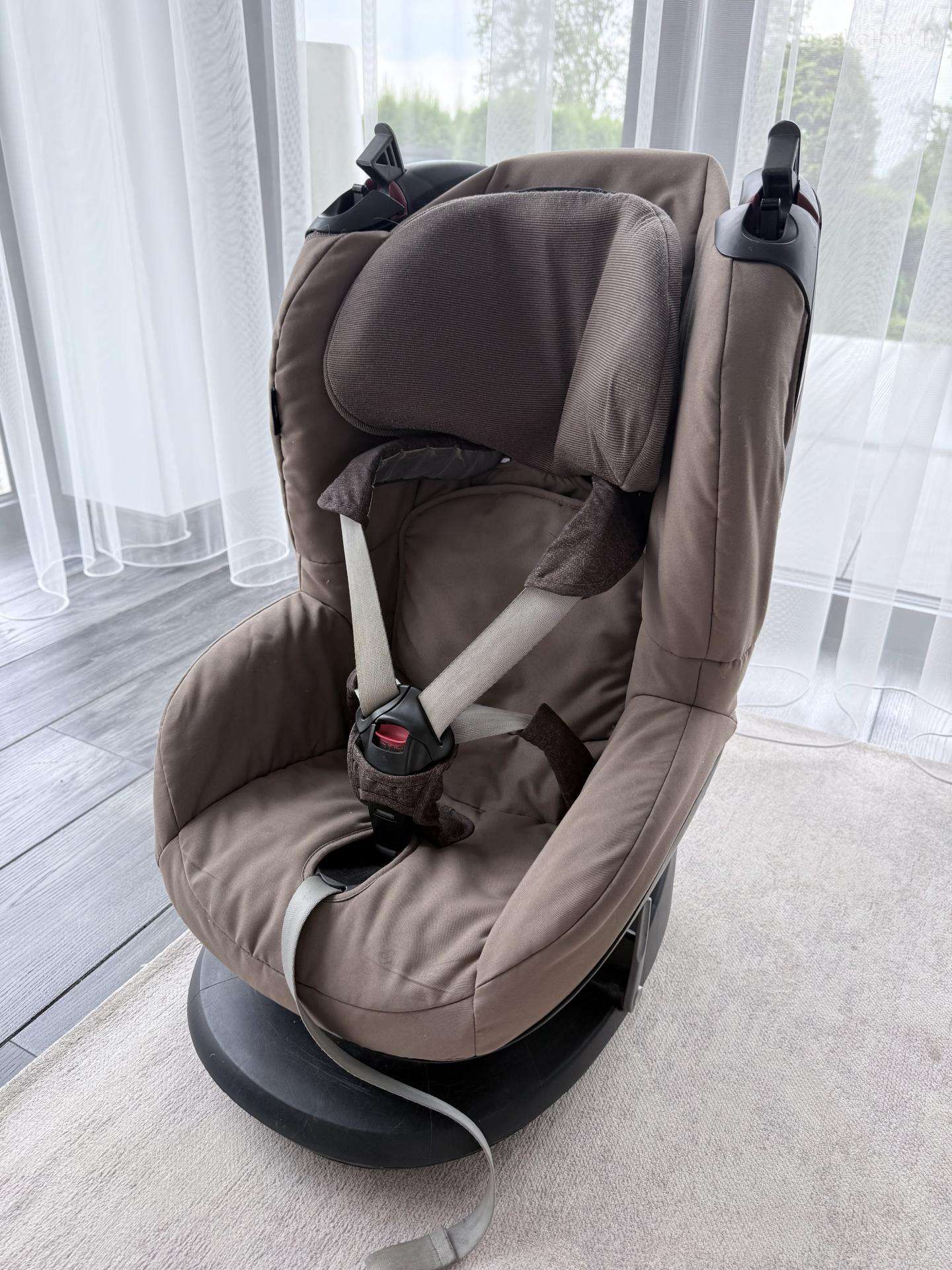 Maxi cosi automobilinė kėdutė