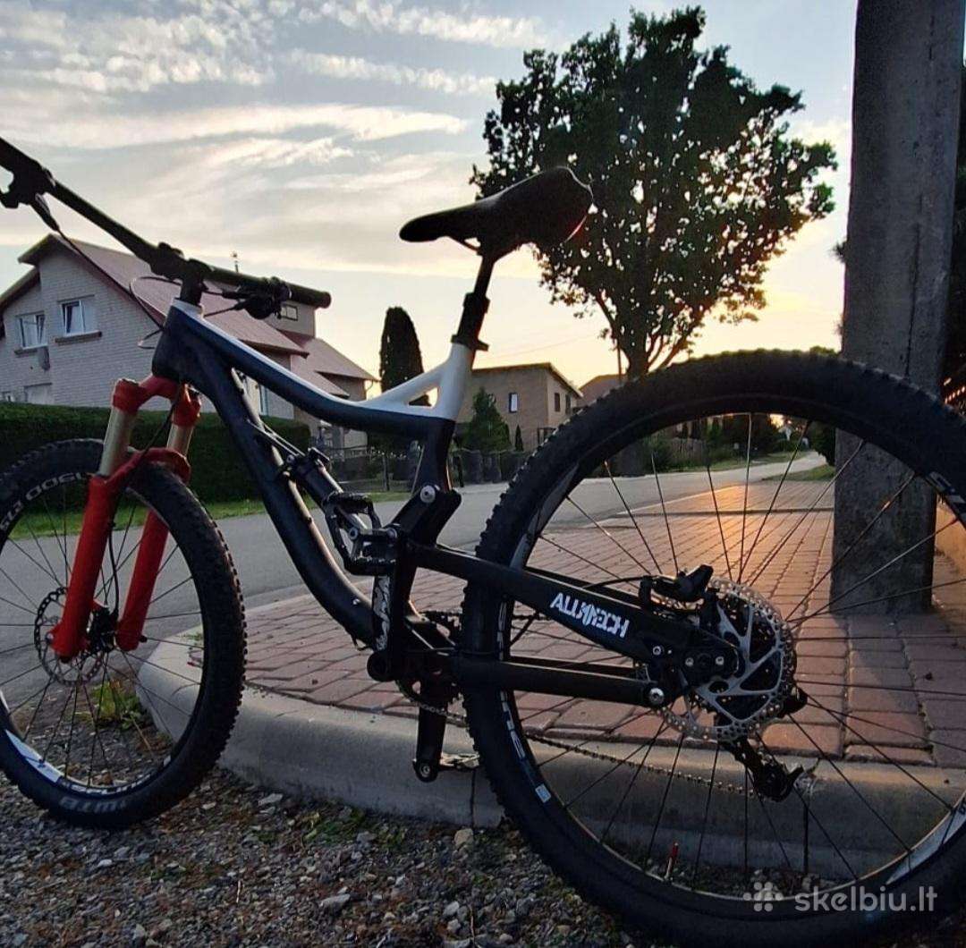 Full suspension dviratis