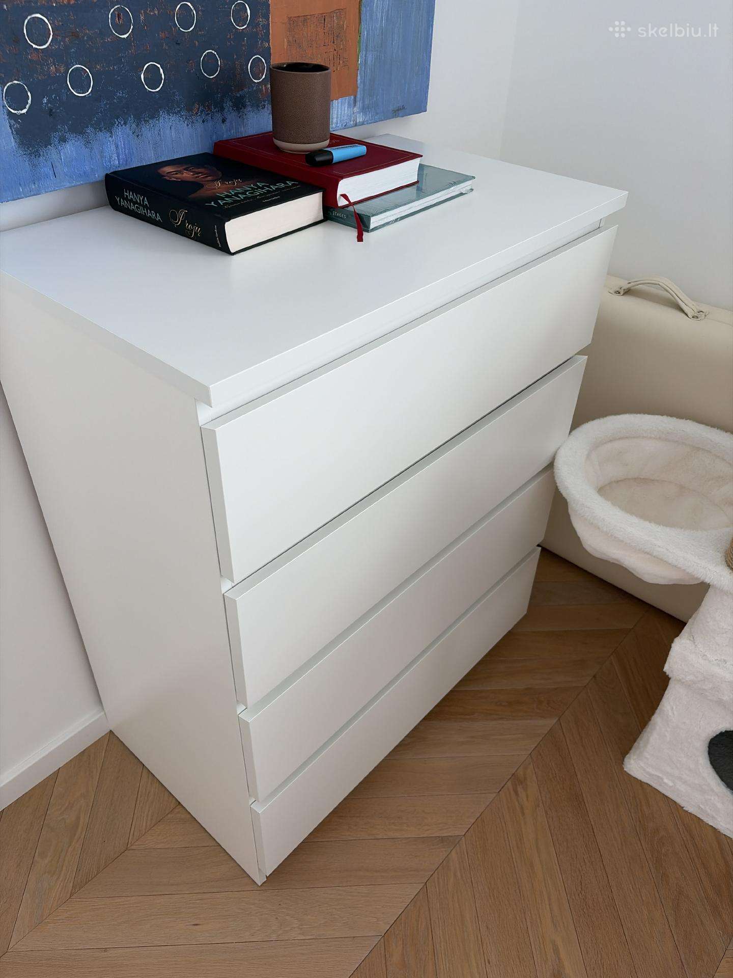 Ikea spintele / komoda