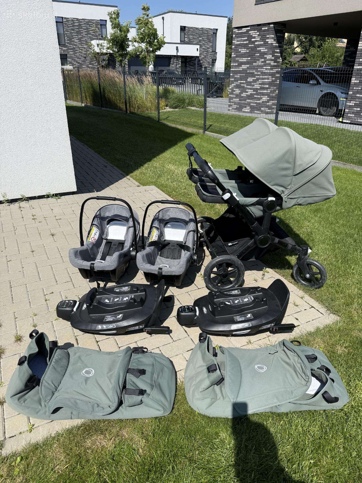 Parduodamas Bugaboo Donkey 5 Duo dvynukų vežimėlio